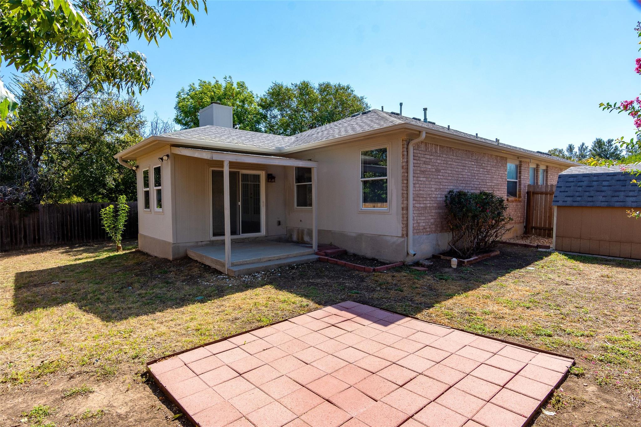 2321 Friarcreek Loop Property Photo 28