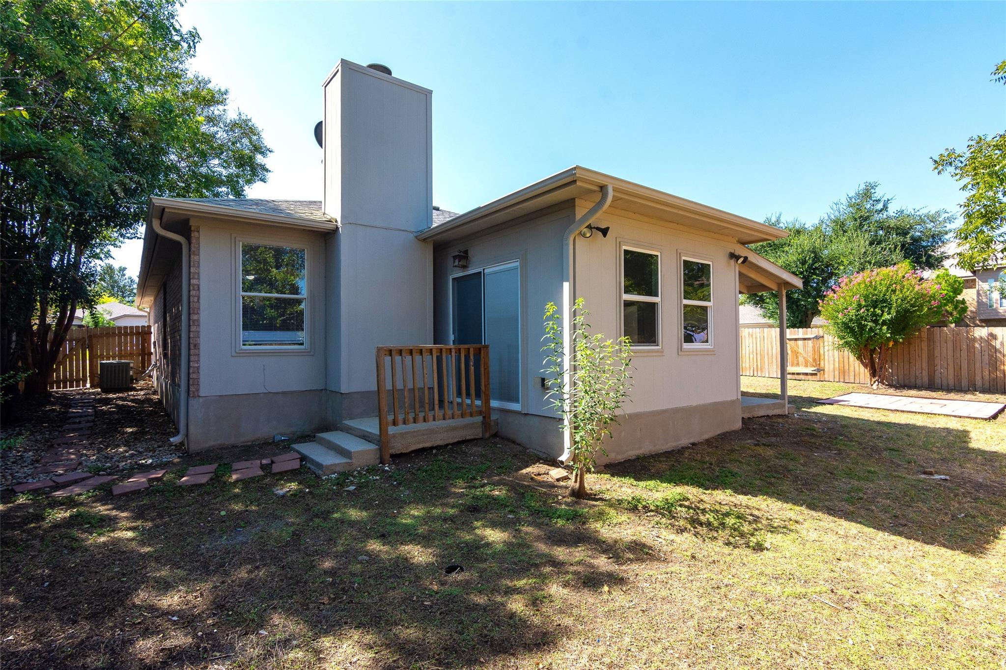 2321 Friarcreek Loop Property Photo 30