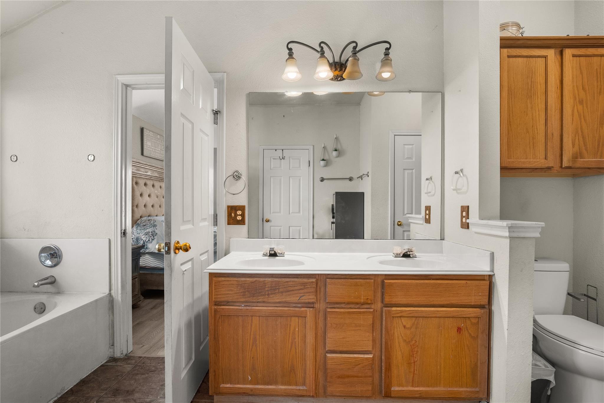 101 Toby Trl Property Photo 12