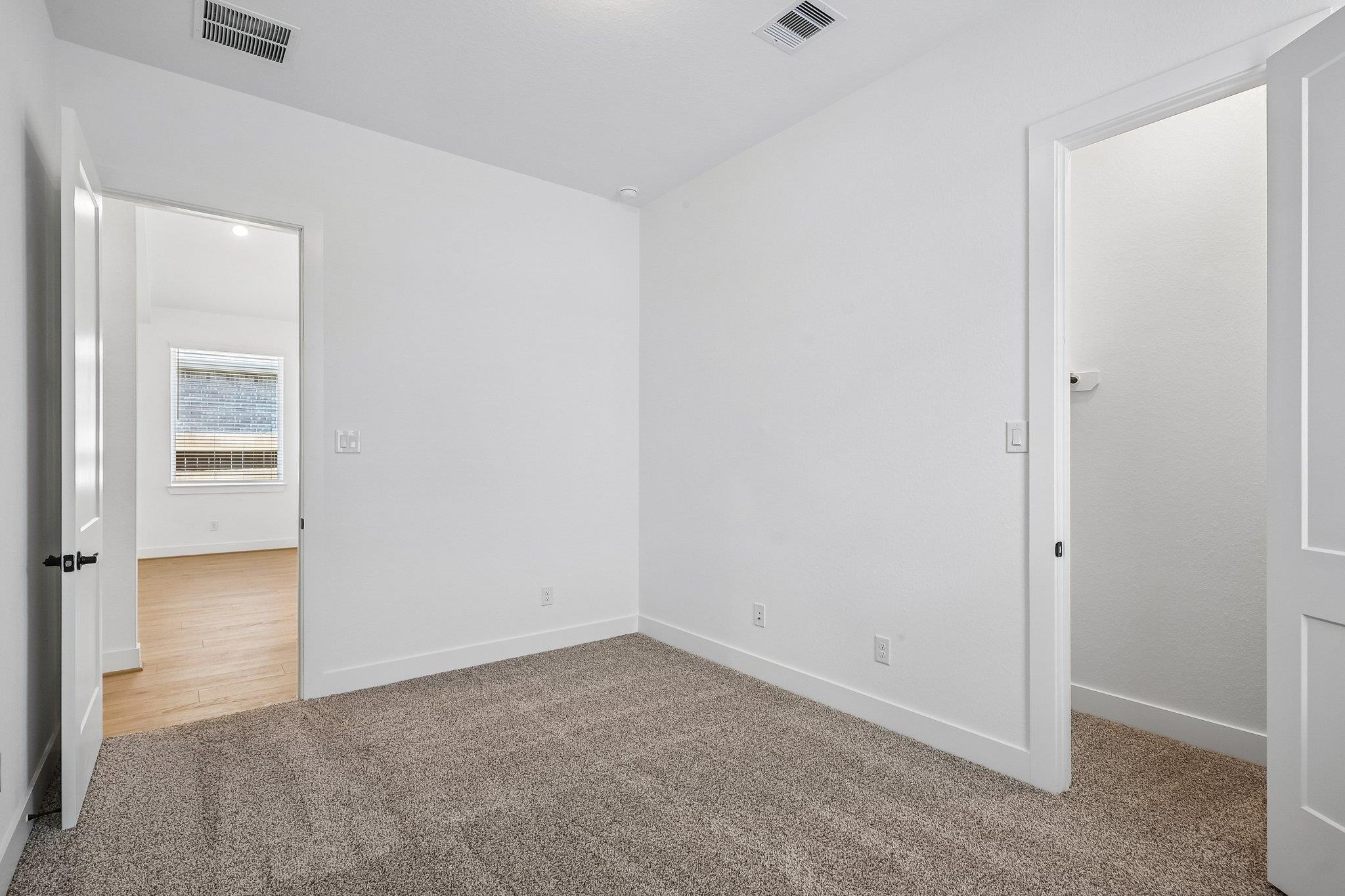 17804 Rolling Dr Property Photo 17