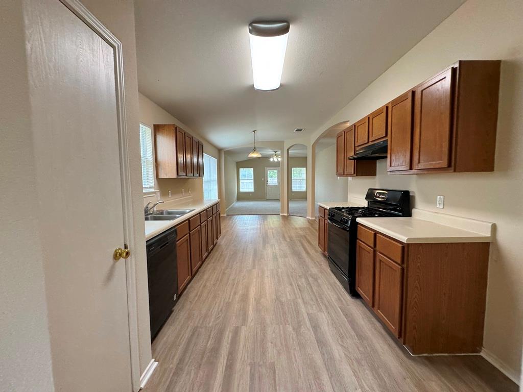 209 Katy B Ln Property Photo 7