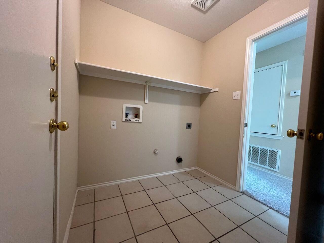 209 Katy B Ln Property Photo 38