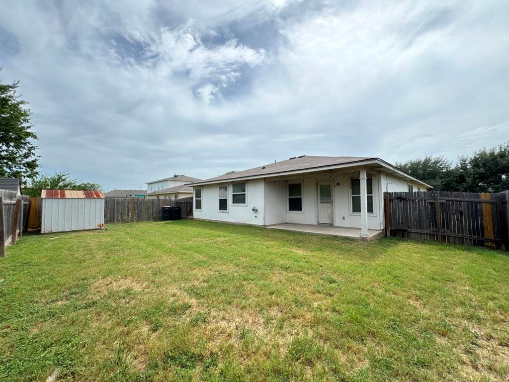 209 Katy B Ln Property Photo 40