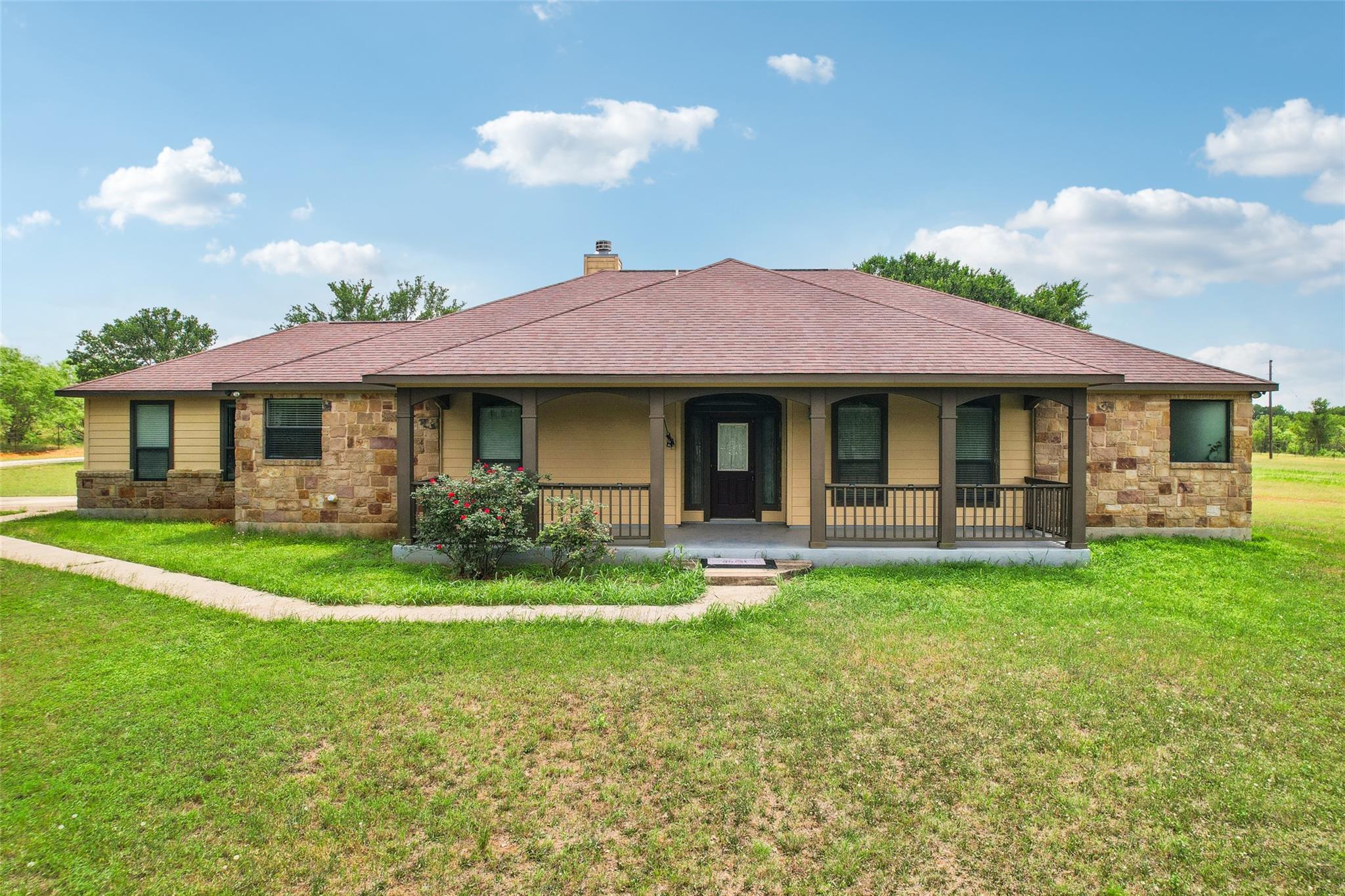 2300 Tumbleweed Trl Property Photo
