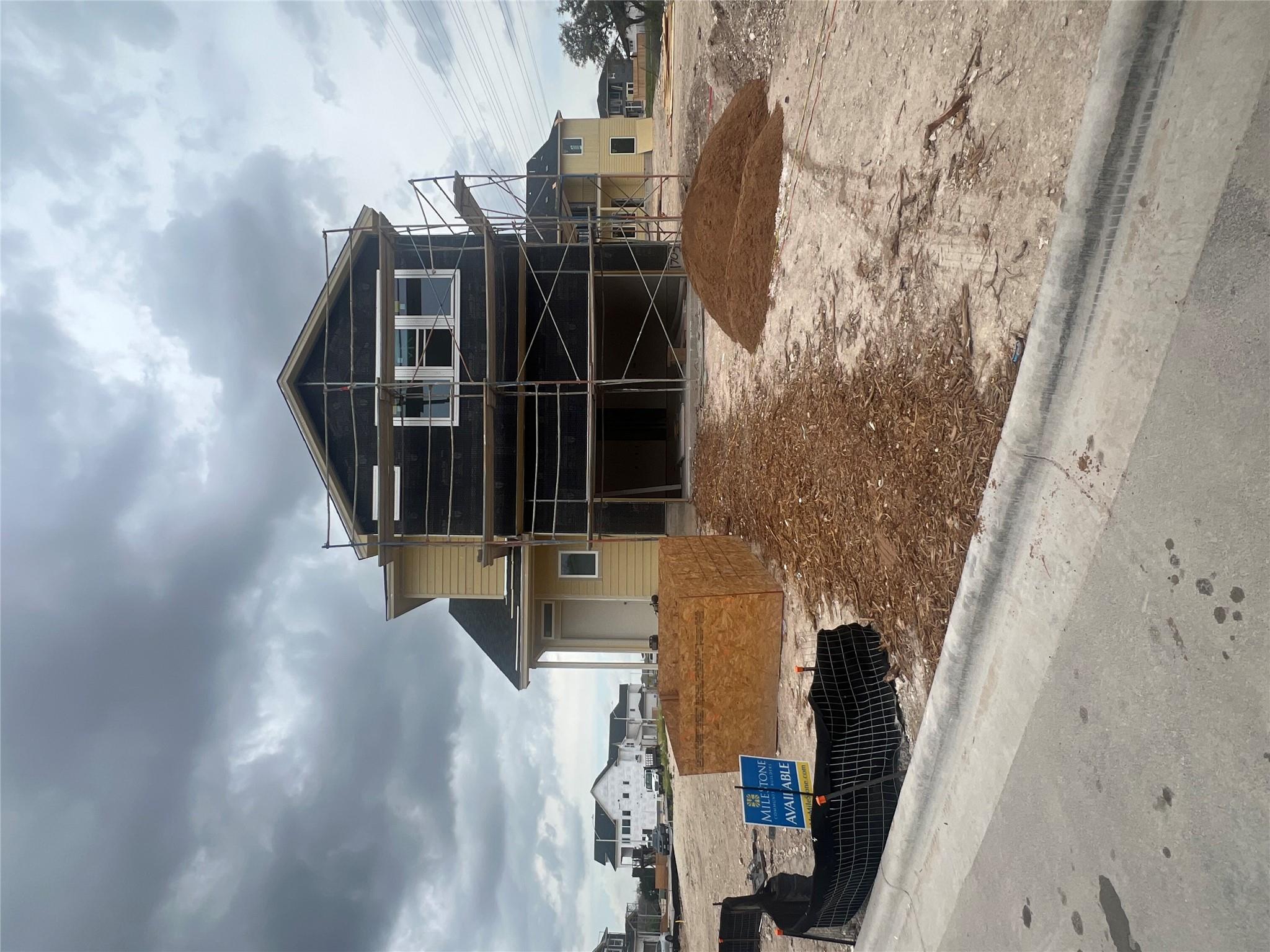 1703 Kit Cir Property Photo