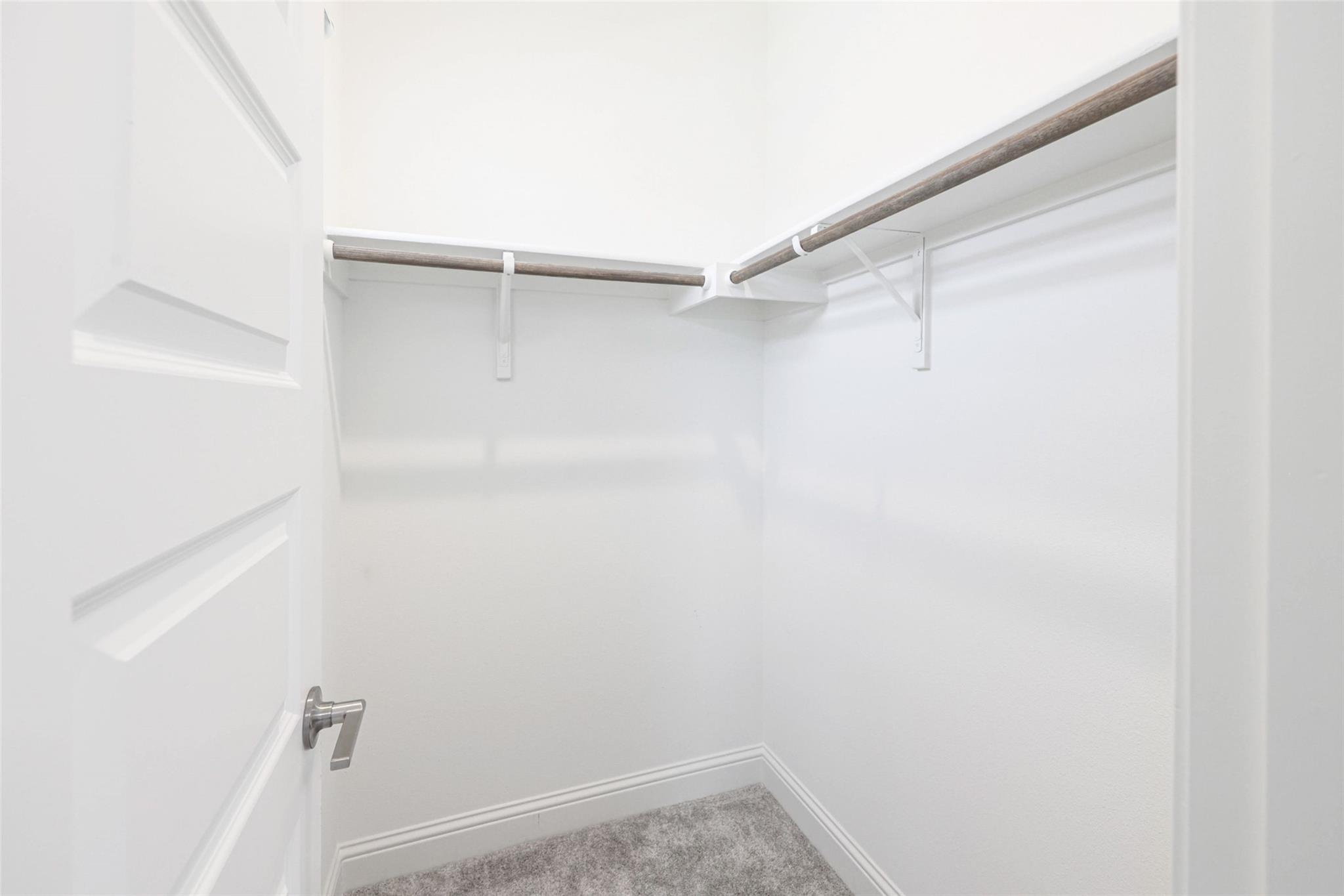 4413 Edgewater Dr Property Photo 31