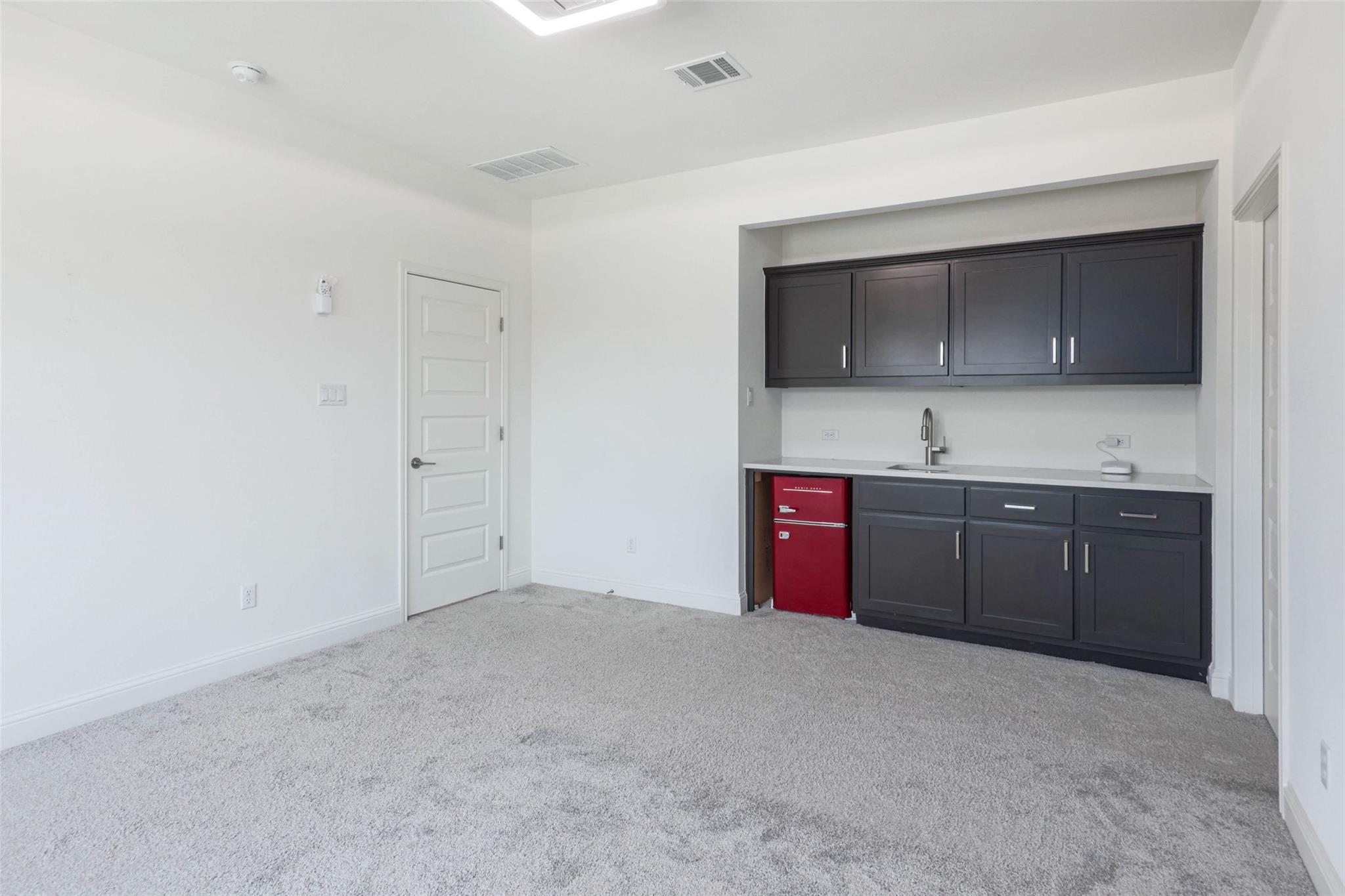 4413 Edgewater Dr Property Photo 33