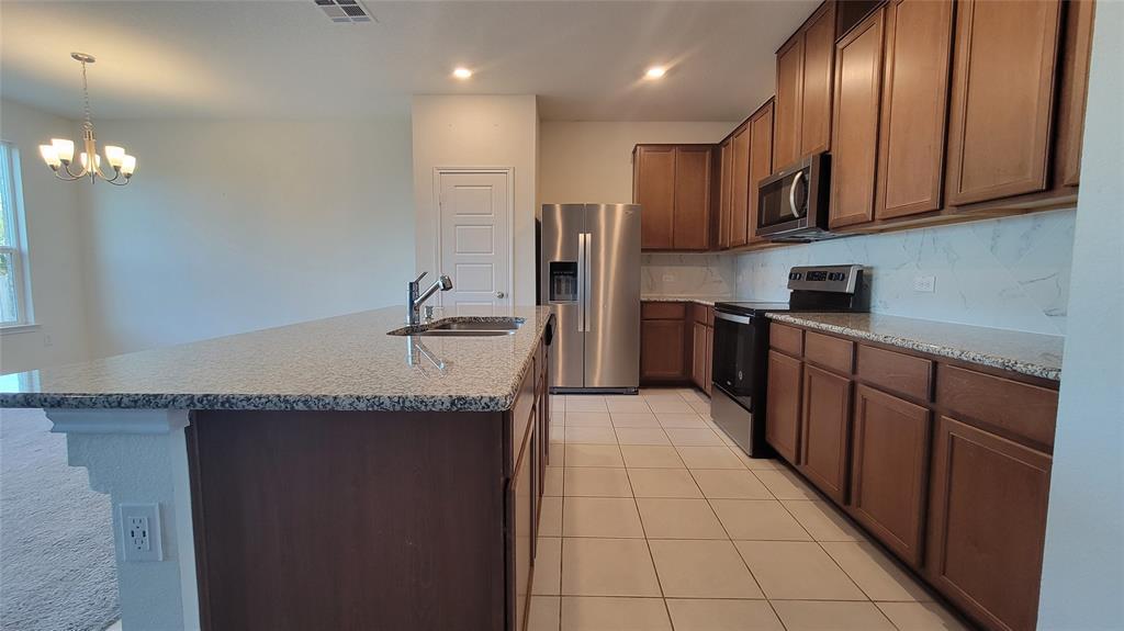 7414 Tuely Trl Property Photo 4