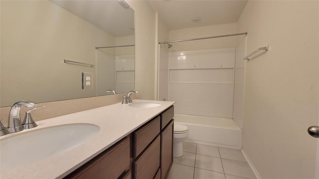 7414 Tuely Trl Property Photo 27