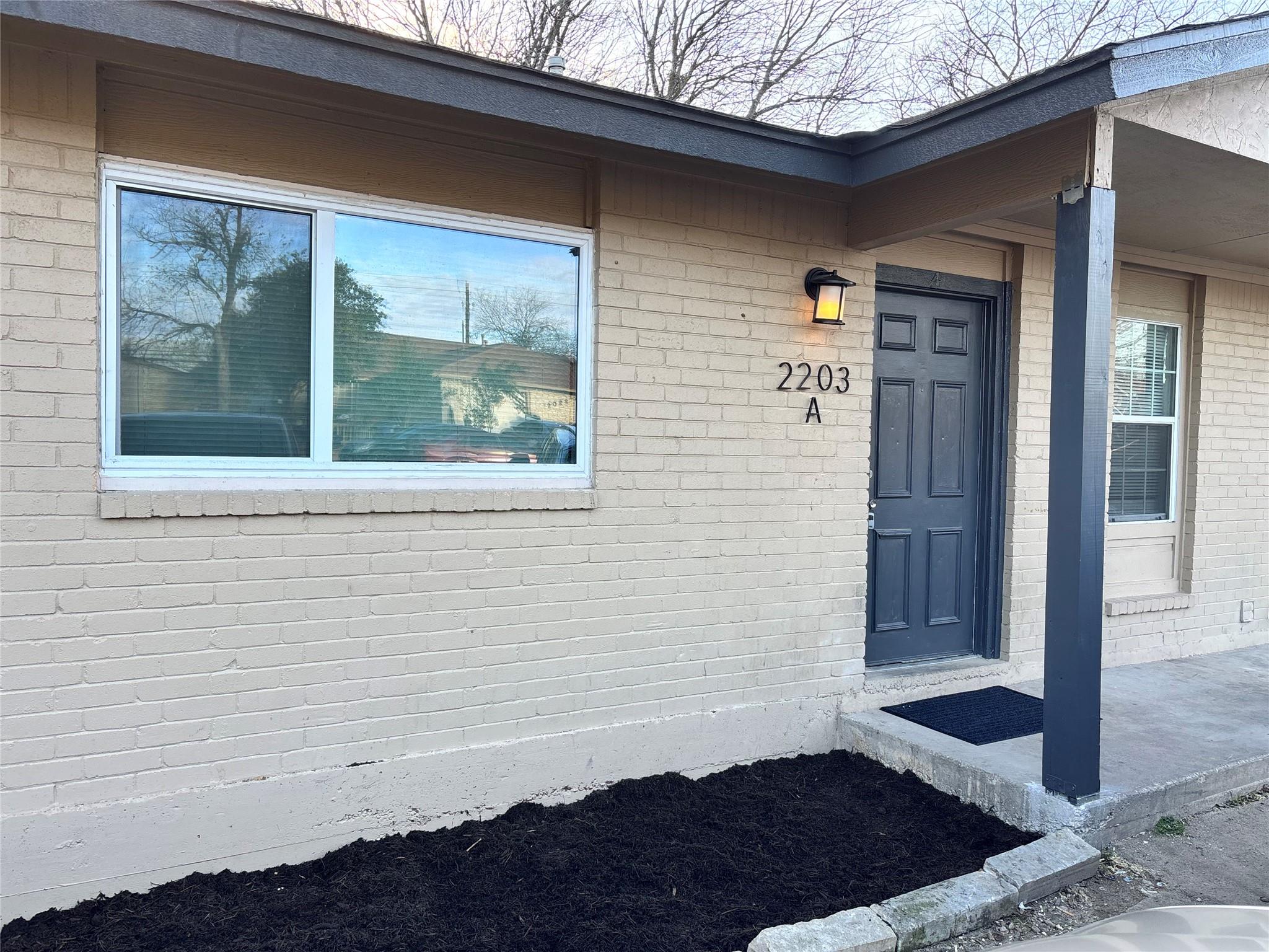 2203 Donahue Ln #A Property Photo 1