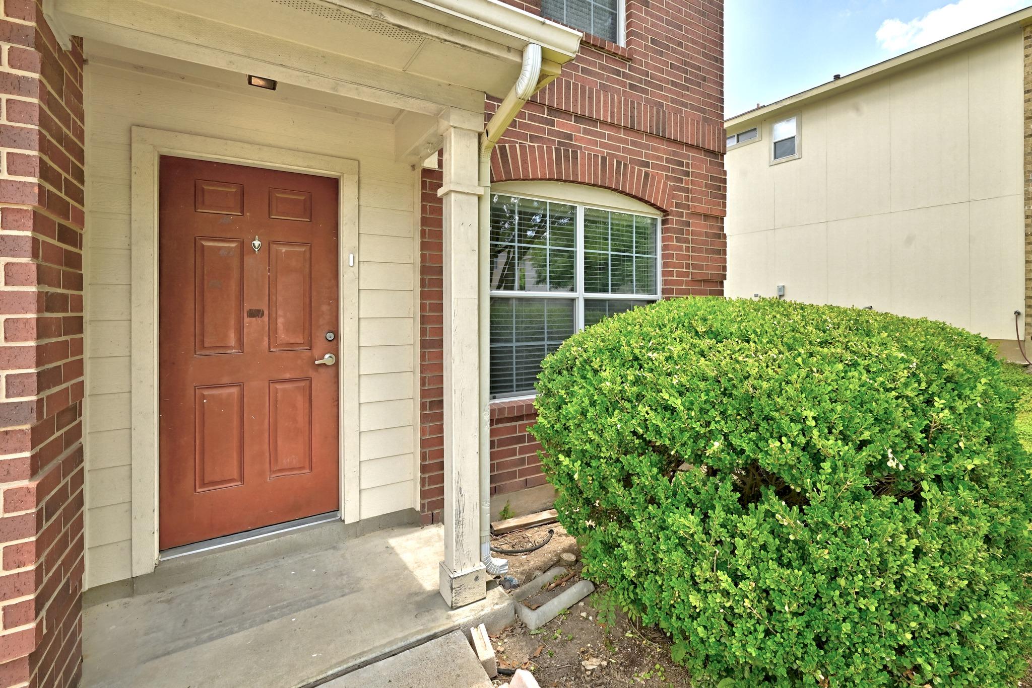 220 Peppergrass Cv Property Photo 3