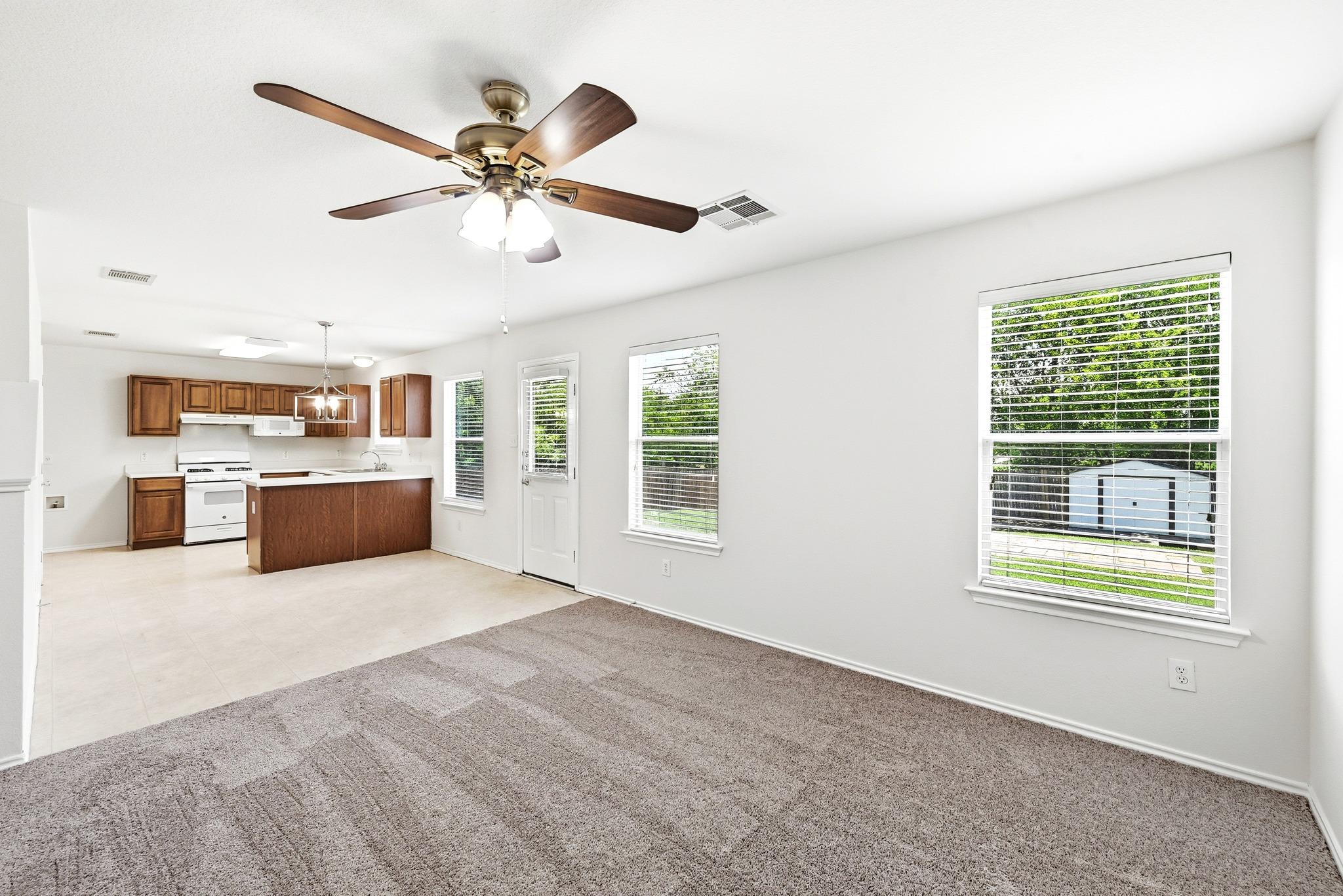 220 Peppergrass Cv Property Photo 4