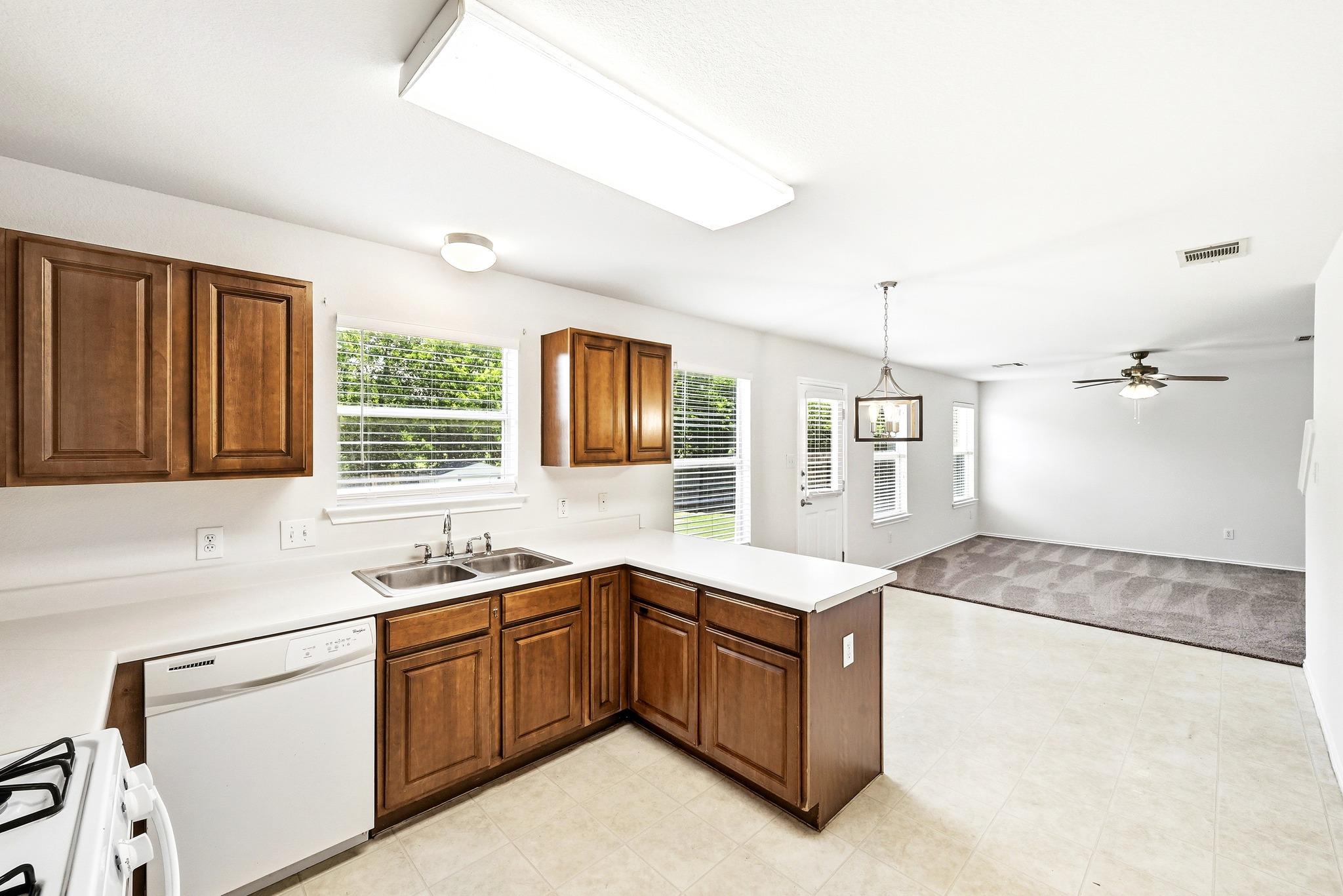 220 Peppergrass Cv Property Photo 14
