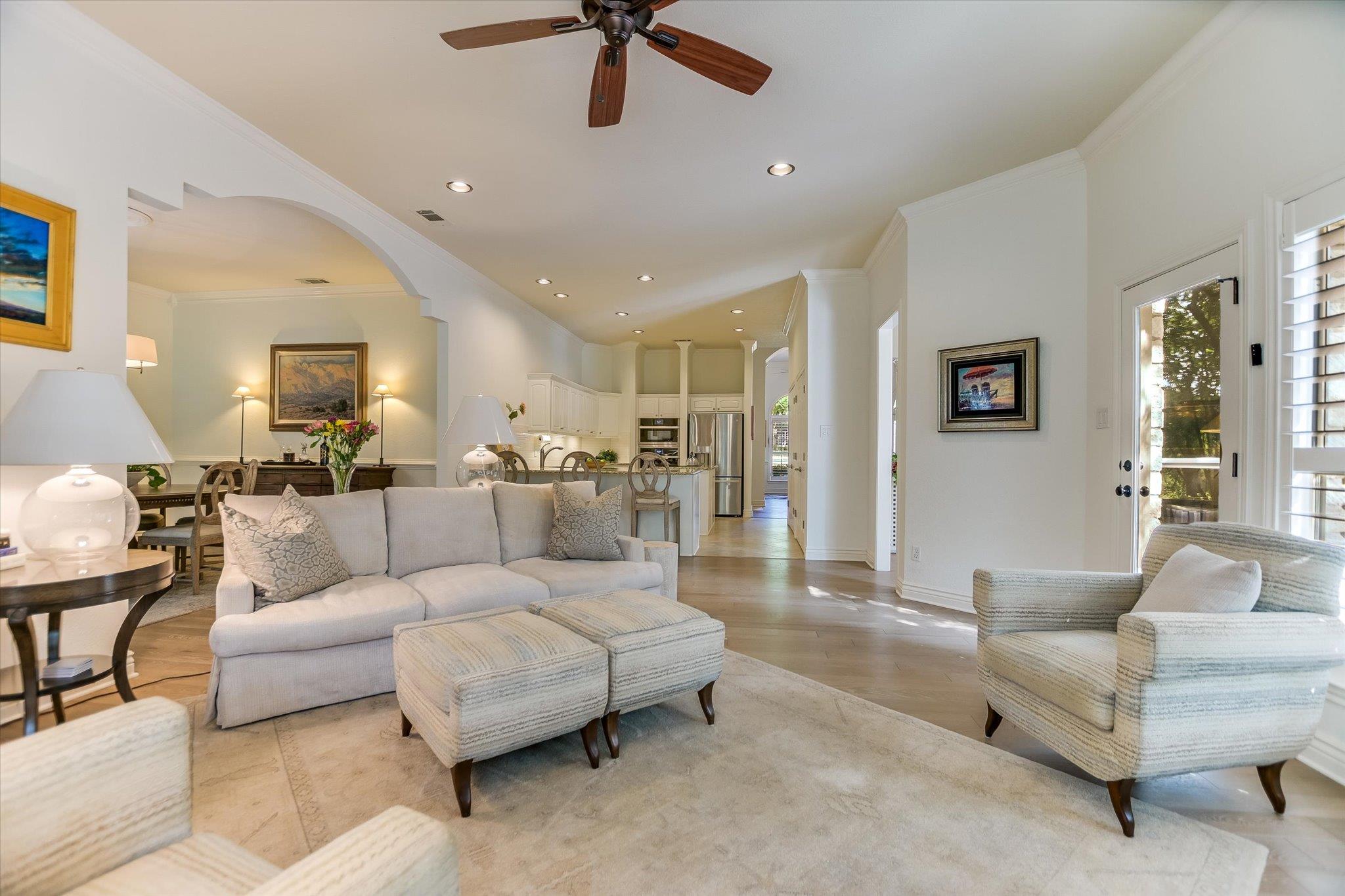 7365085 Property Photo 16