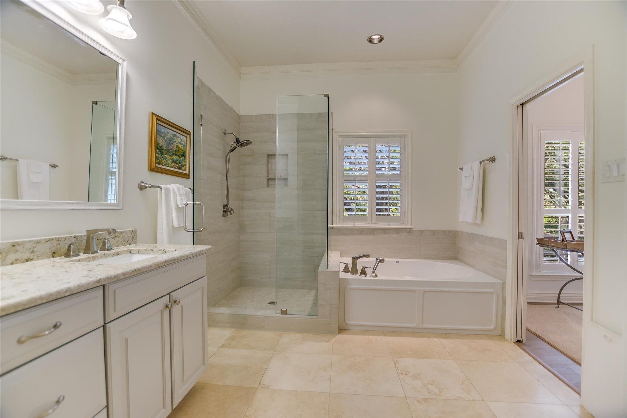 7365085 Property Photo 22
