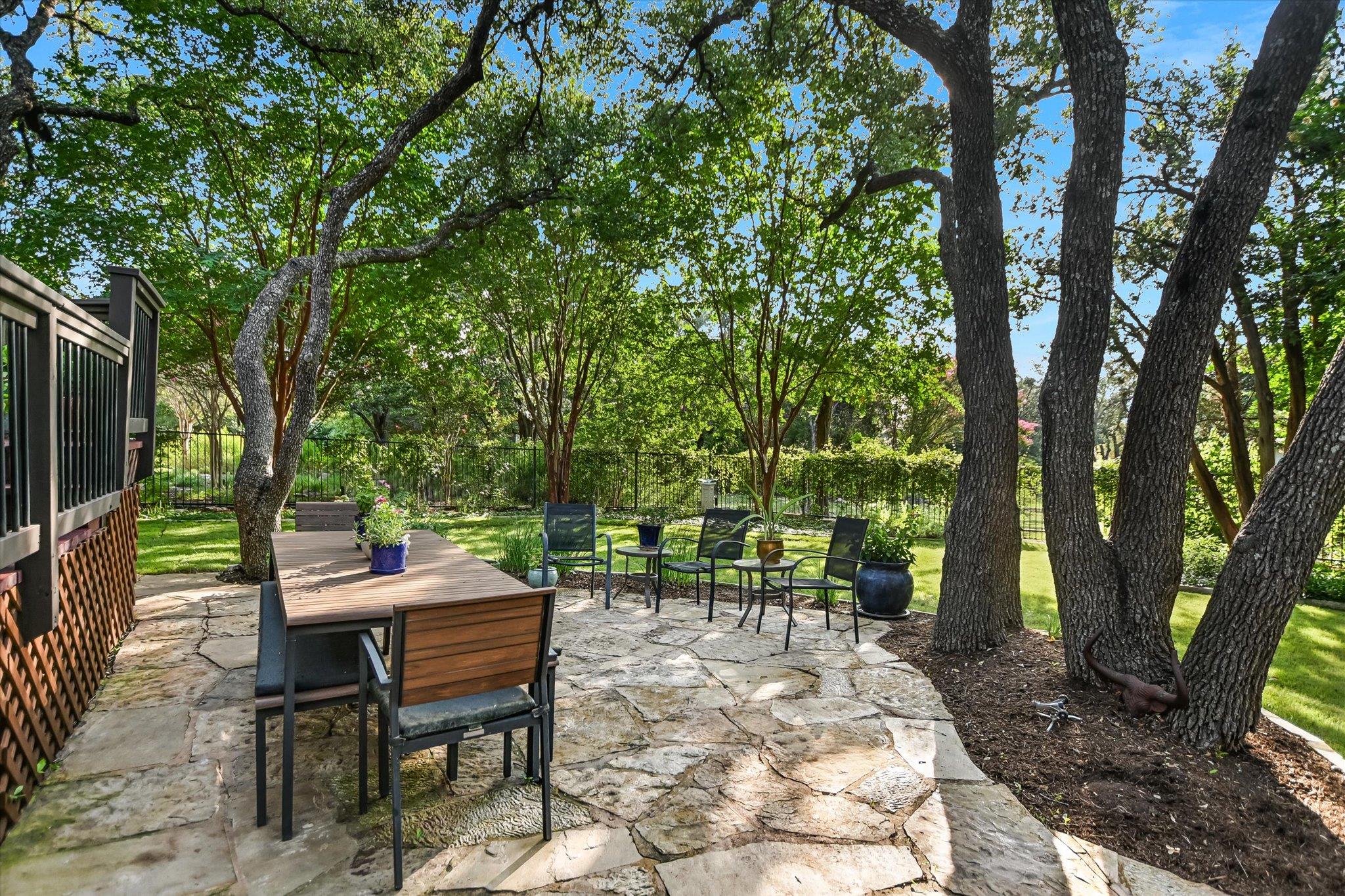 7365085 Property Photo 33