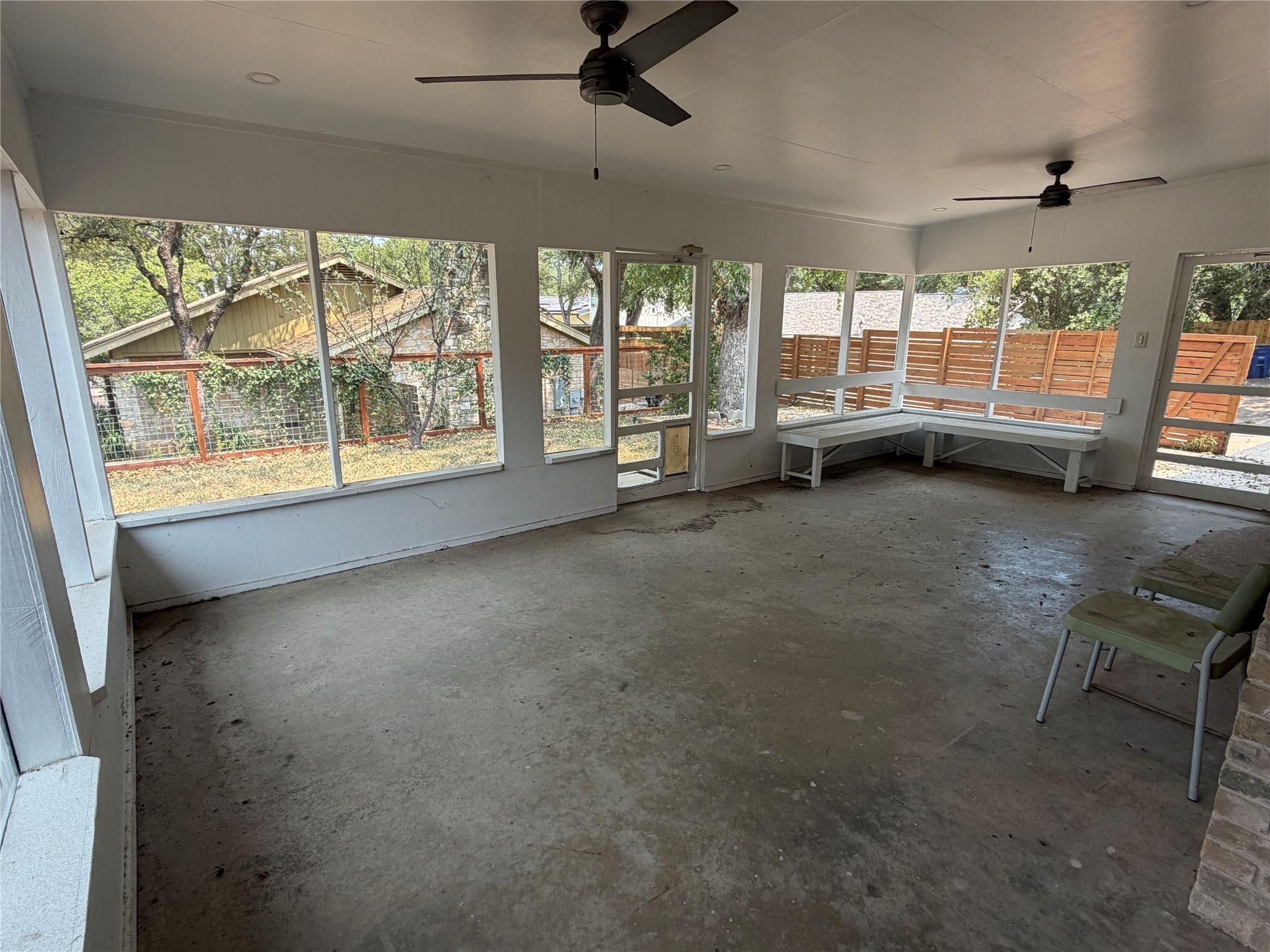 1706 Windoak Dr Property Photo 25