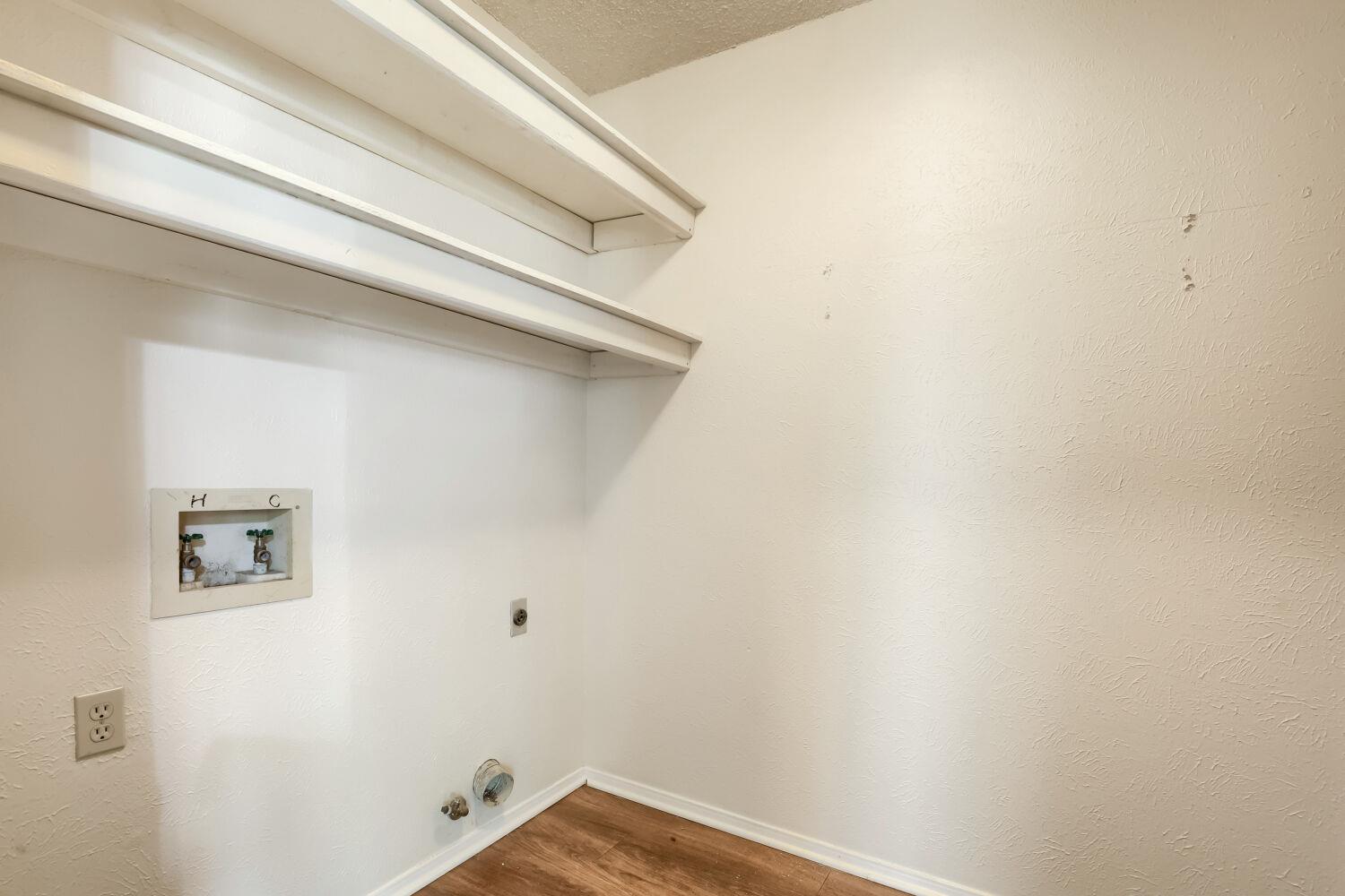 2504 Howellwood Way #a Property Photo 15