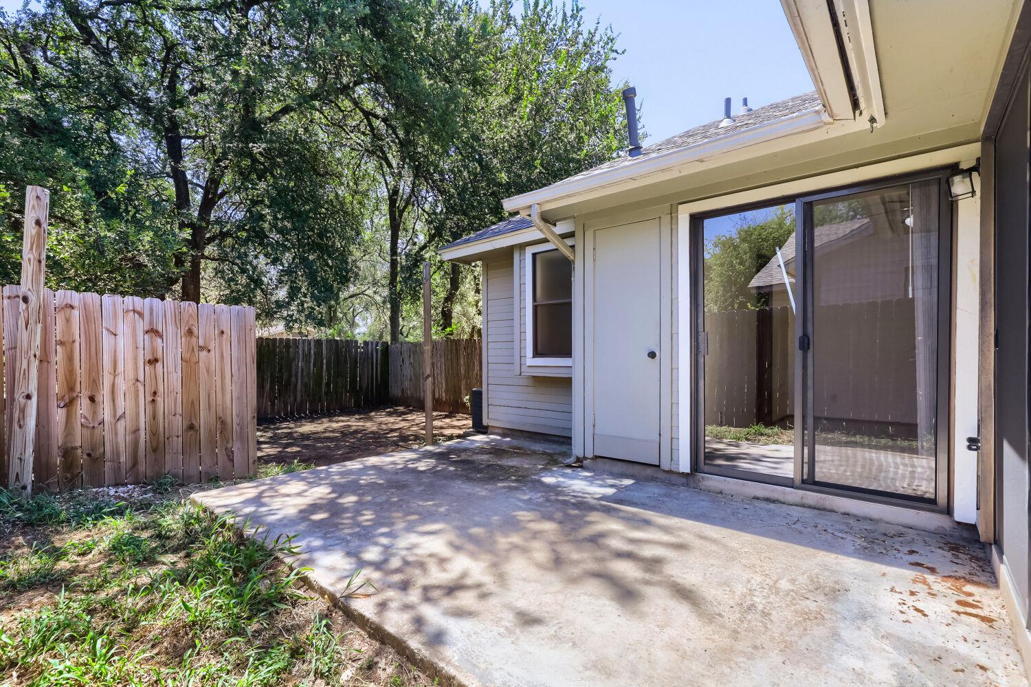 2504 Howellwood Way #a Property Photo 16