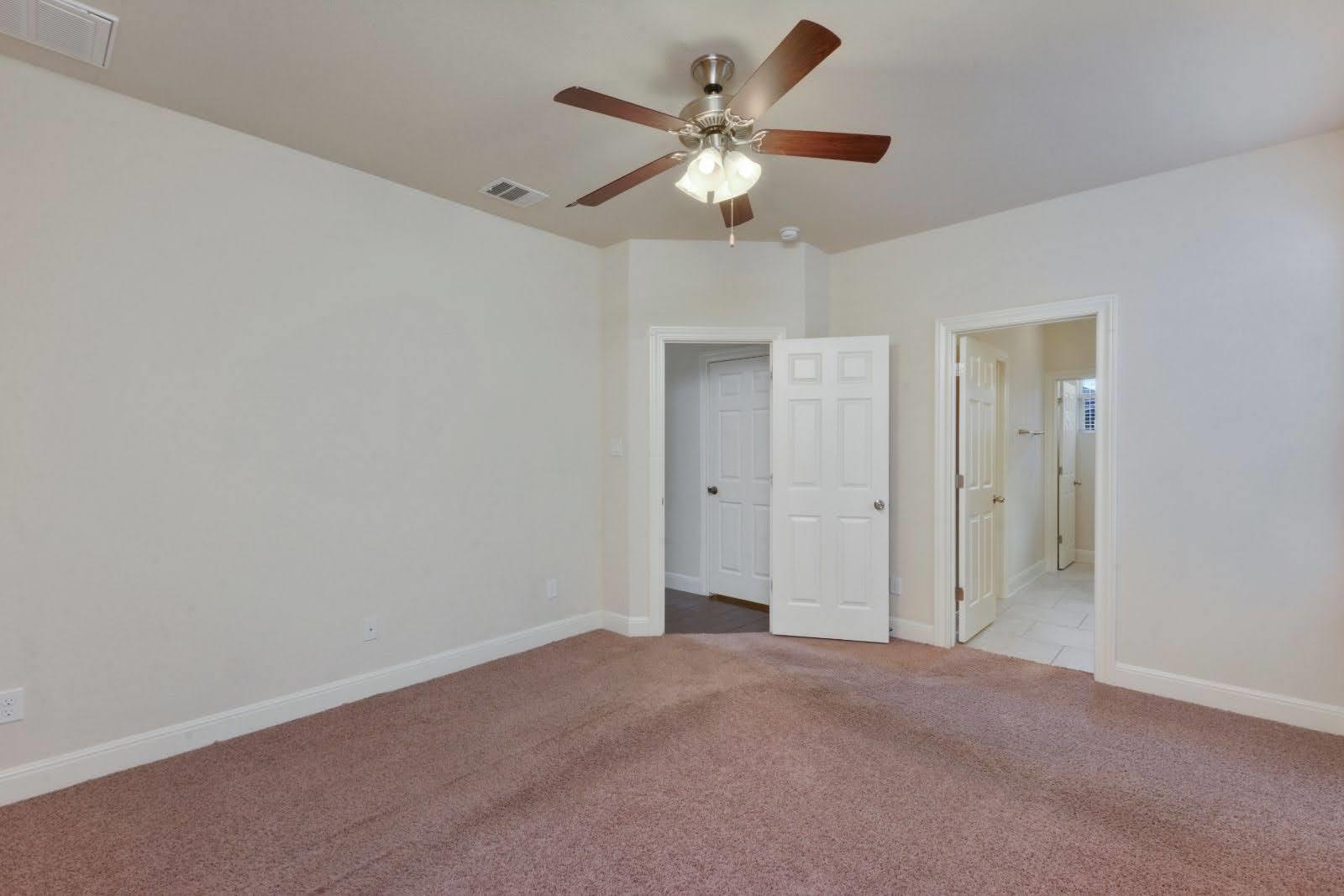 1401 Little Elm Trl #234 Property Photo 20