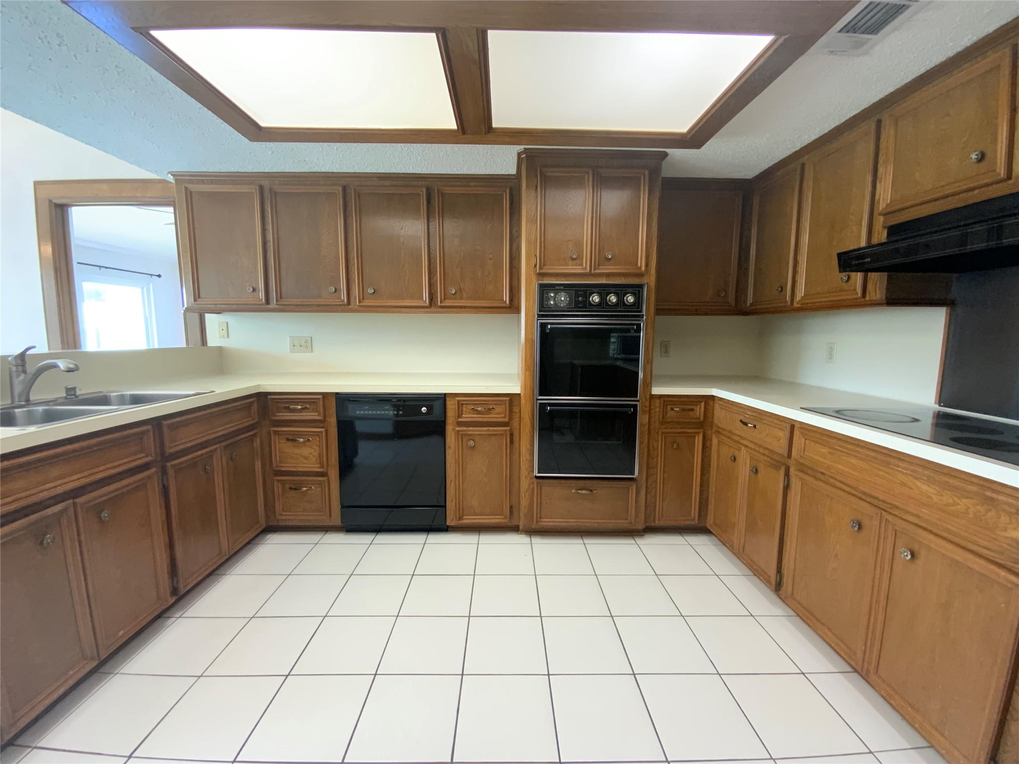 4127 Rockwood Dr Property Photo 14