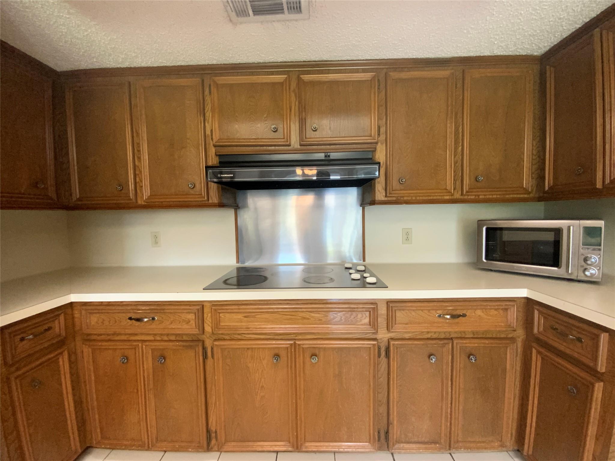 4127 Rockwood Dr Property Photo 15