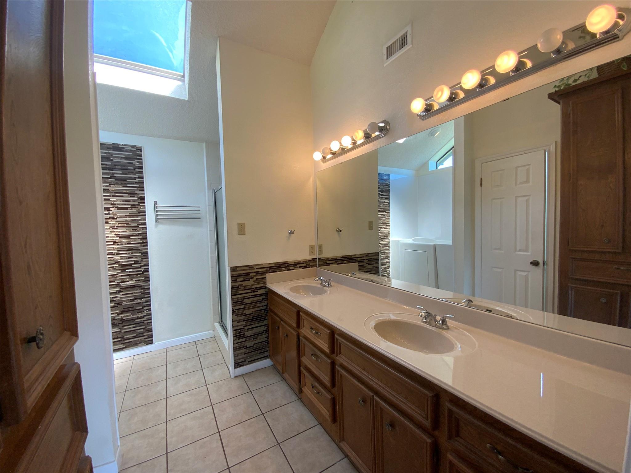 4127 Rockwood Dr Property Photo 18