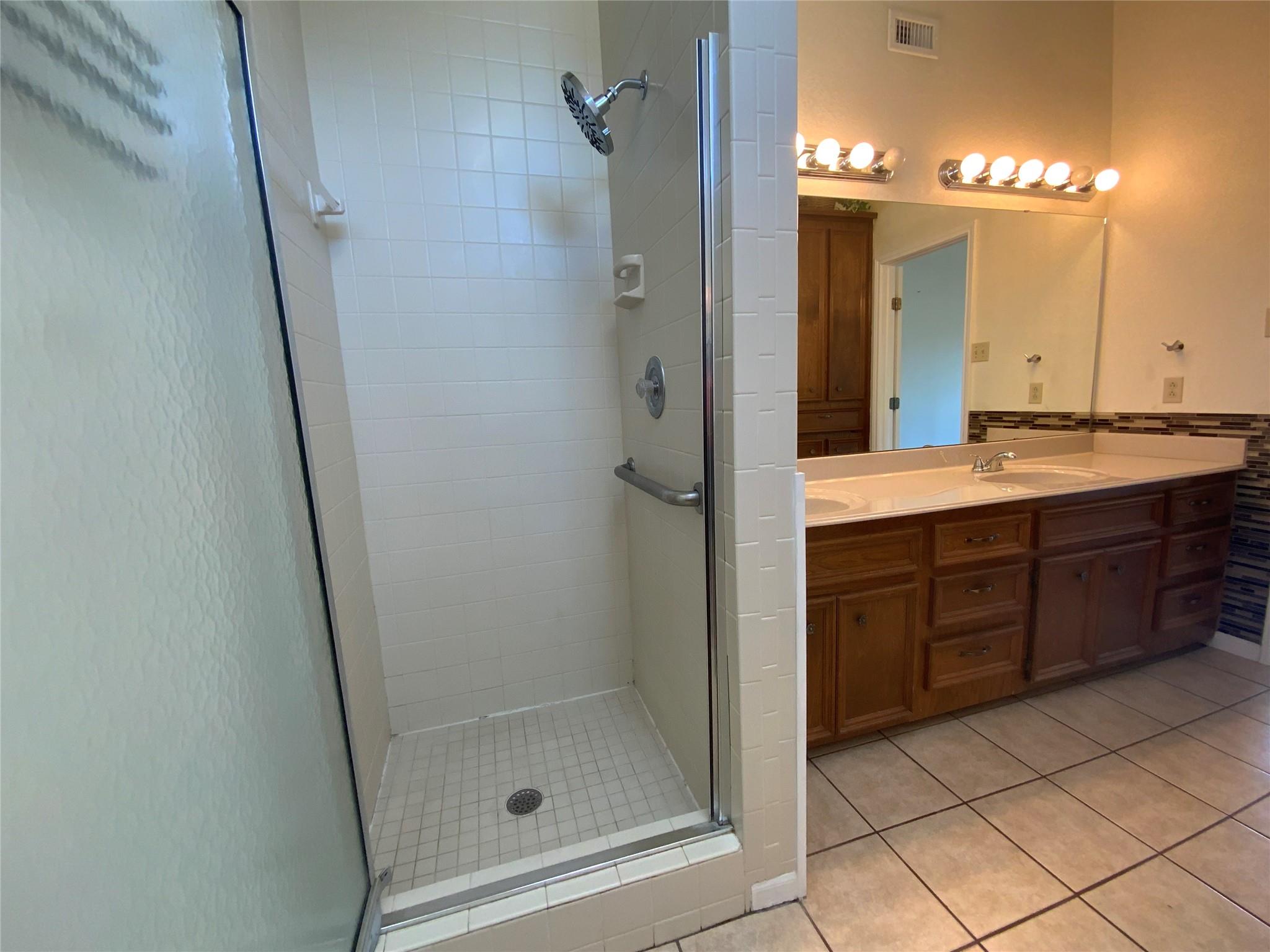 4127 Rockwood Dr Property Photo 21