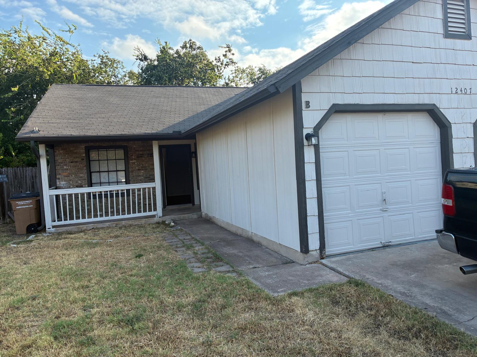 12407 Tree Line Dr #B Property Photo 1