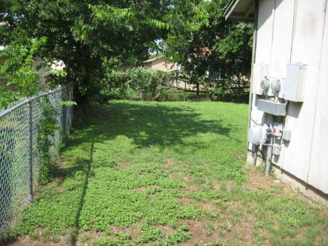 12407 Tree Line Dr #b Property Photo 13