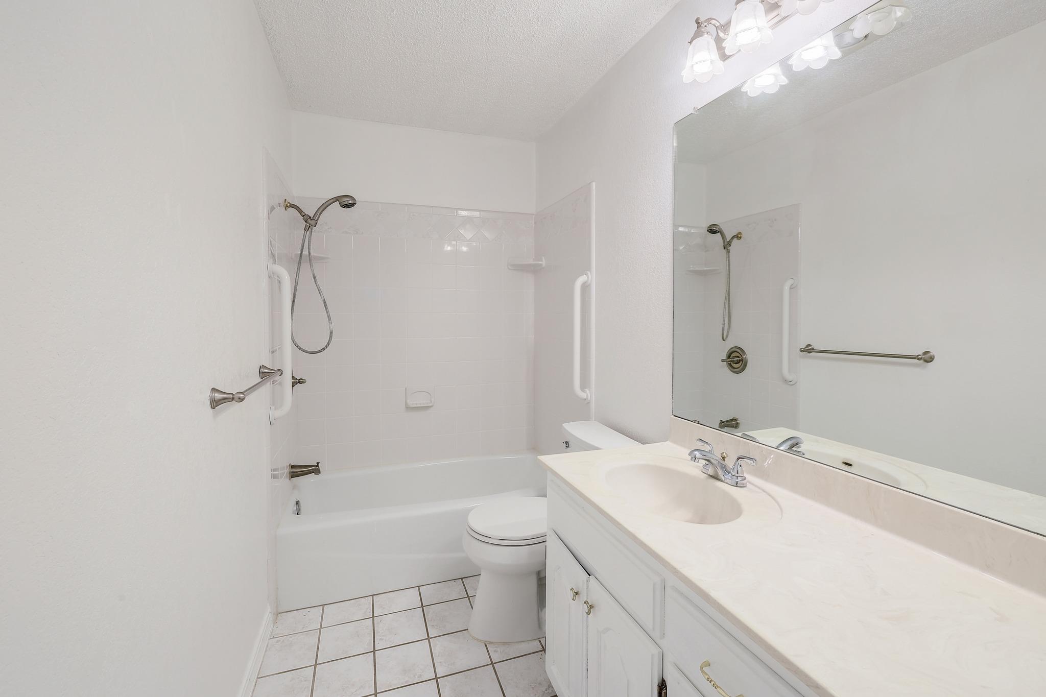 12403 Shady Acres Dr Property Photo 24