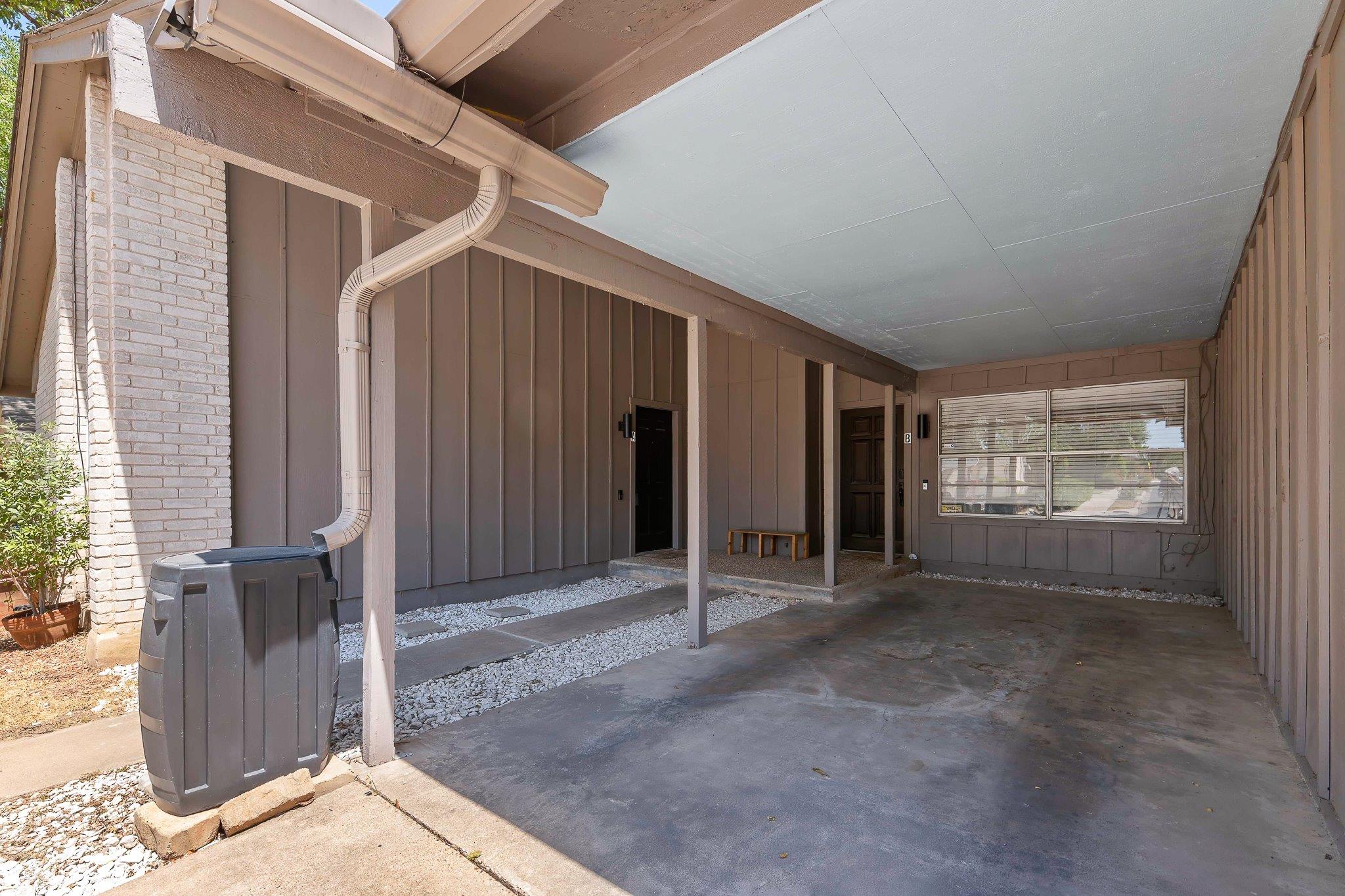 9011 Quail Valley Dr #a Property Photo 5