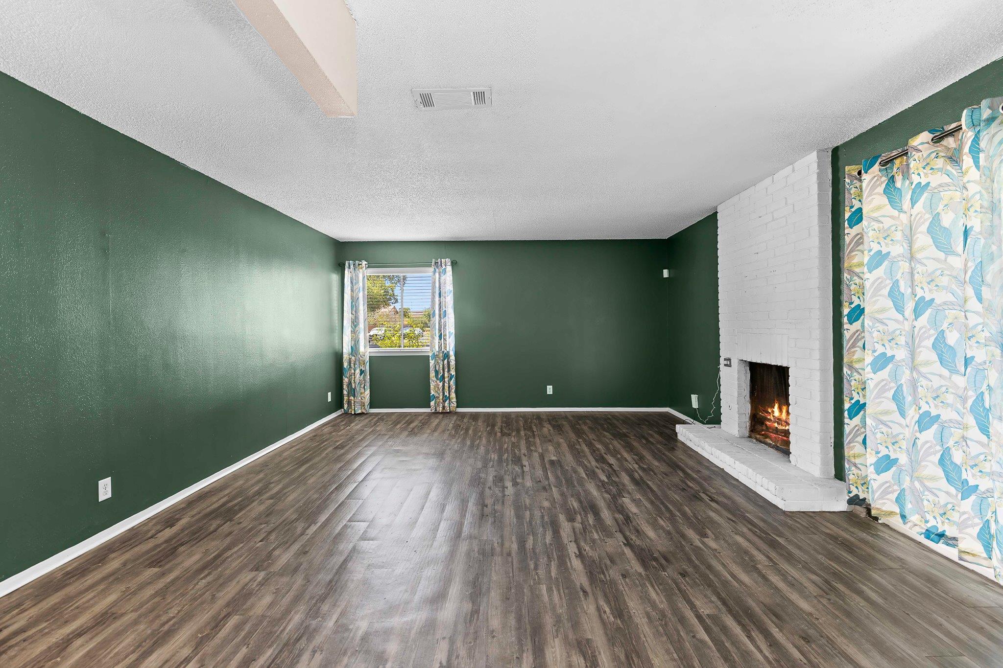 9011 Quail Valley Dr #a Property Photo 11