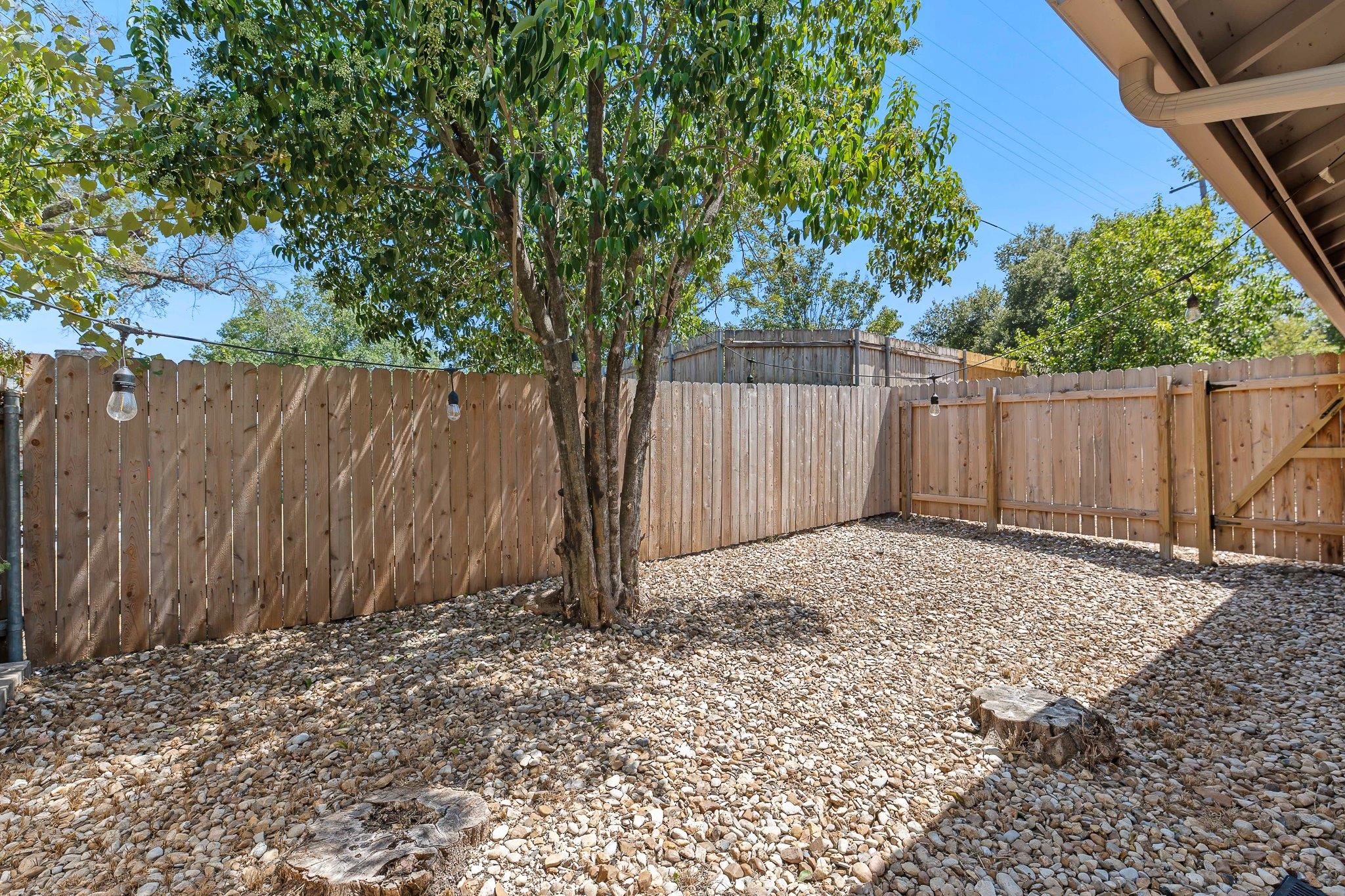 9011 Quail Valley Dr #a Property Photo 34