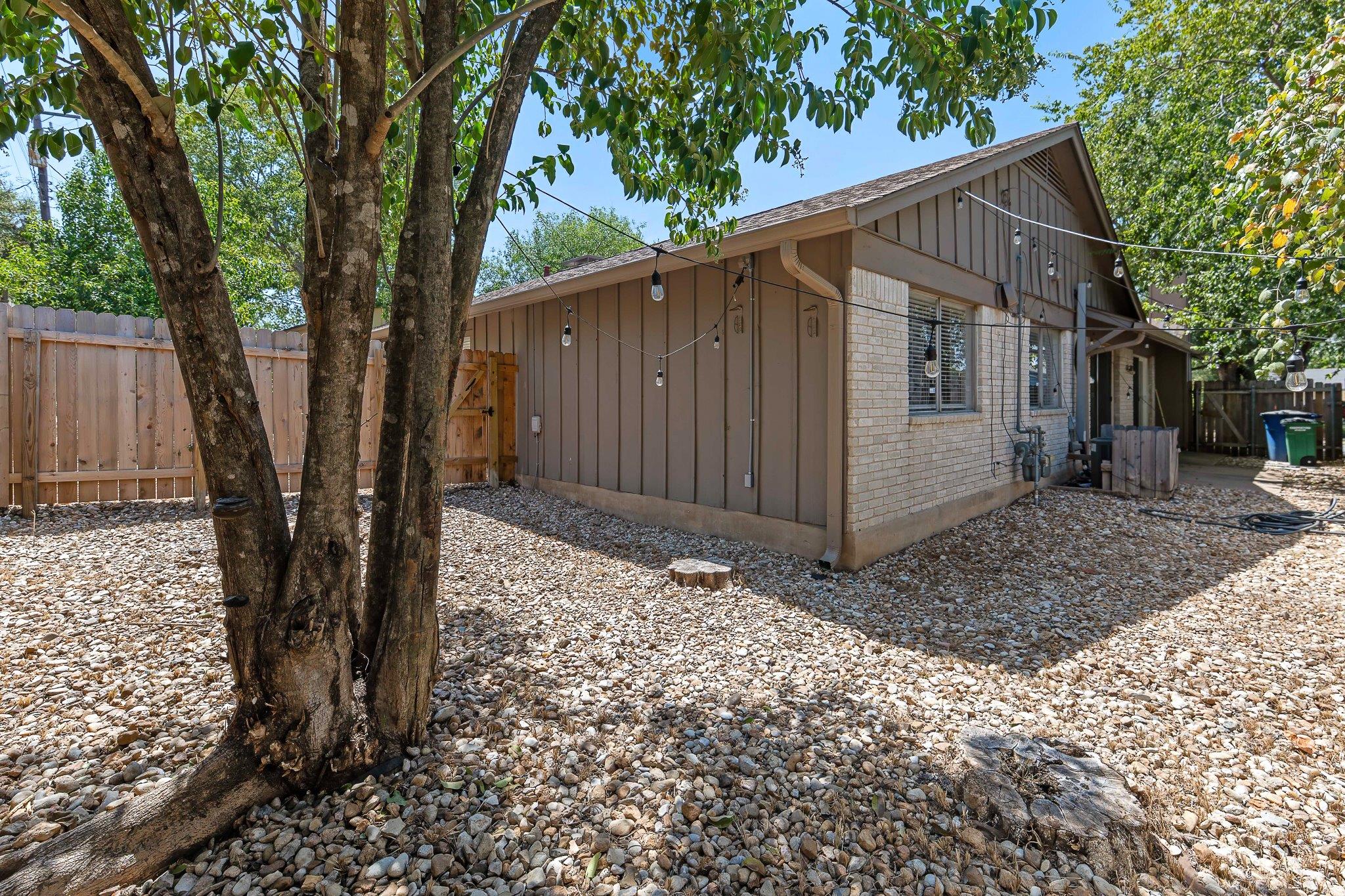 9011 Quail Valley Dr #a Property Photo 35