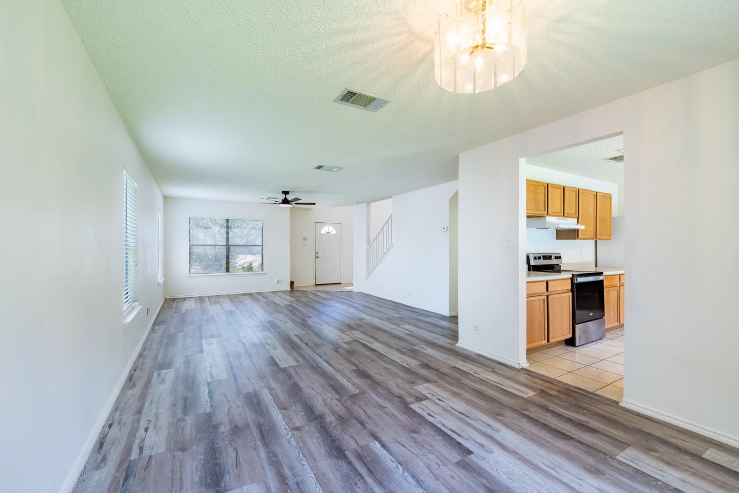 8332 Montoya Cir Property Photo 4
