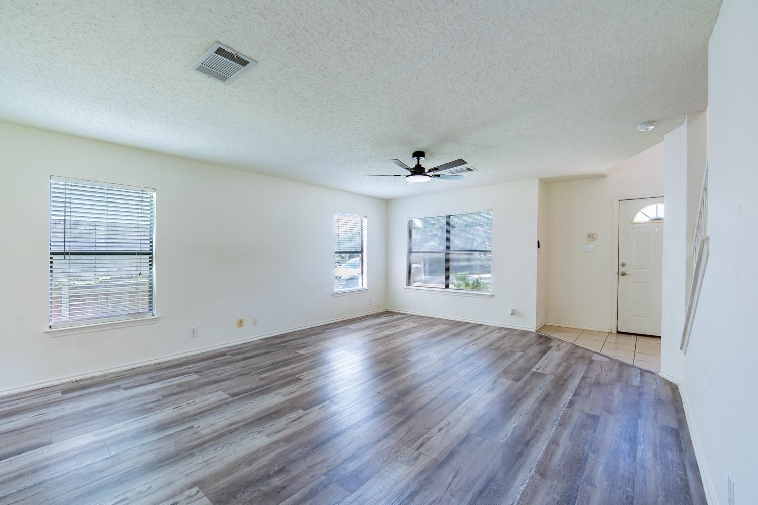 8332 Montoya Cir Property Photo 5
