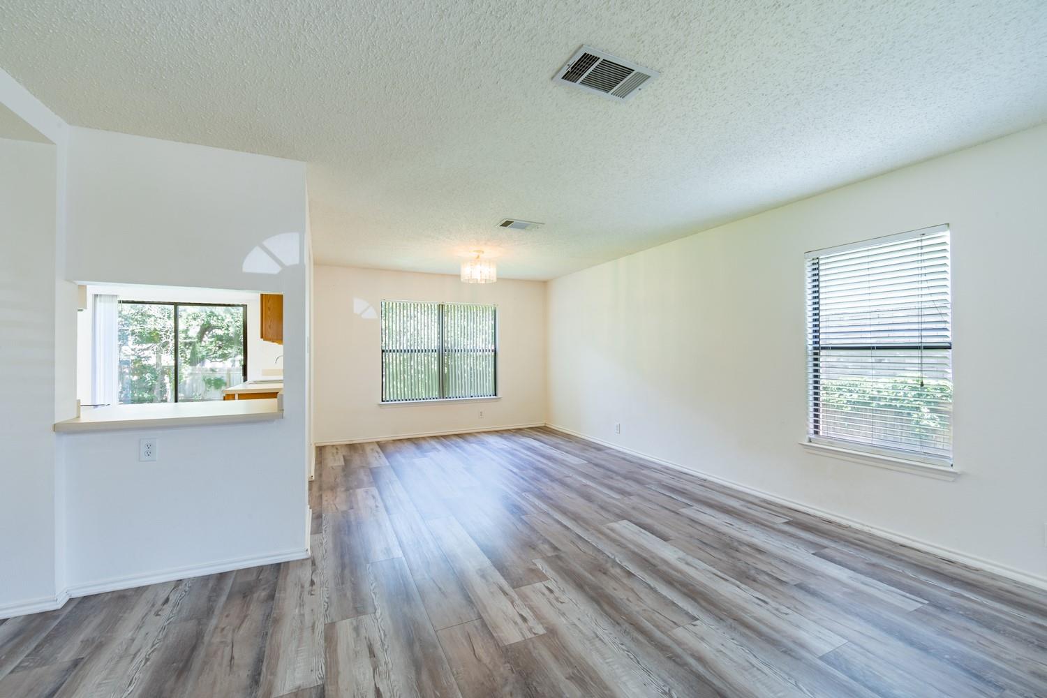 8332 Montoya Cir Property Photo 6