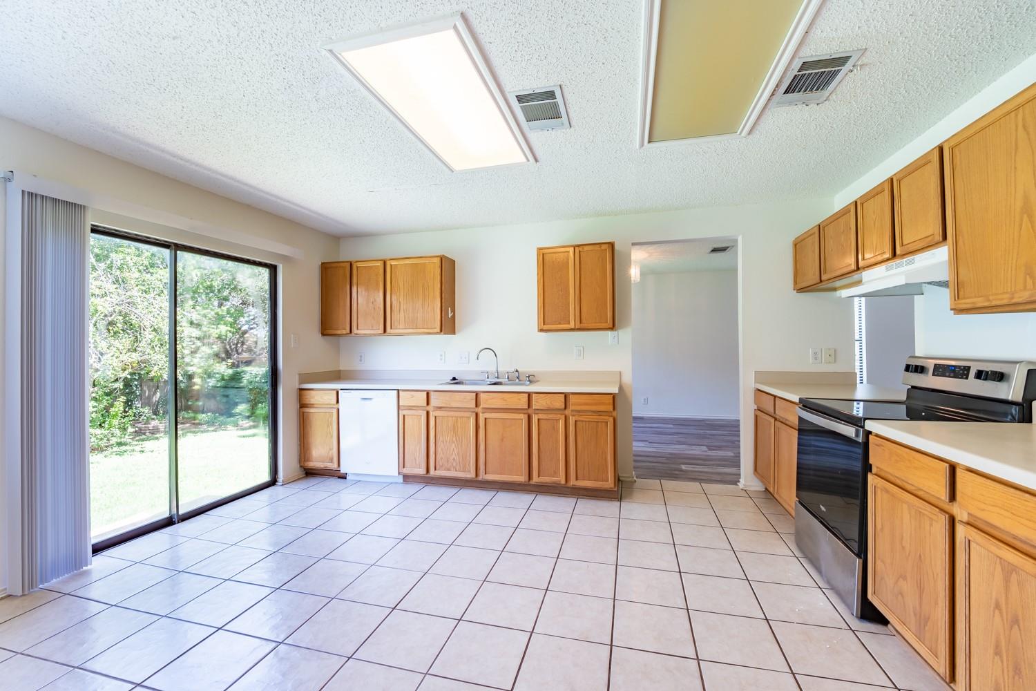 8332 Montoya Cir Property Photo 10