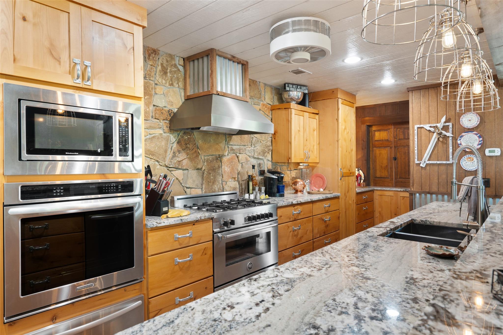 24434 E Highway 71 None Property Photo 12