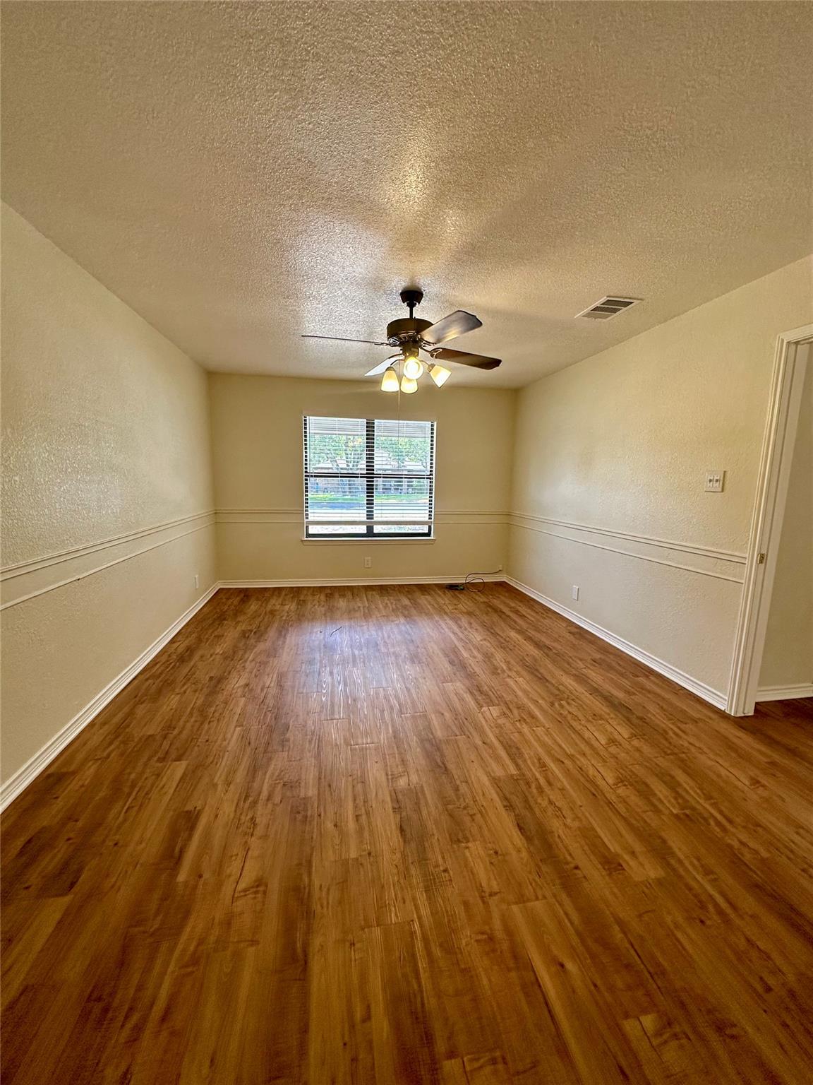 3419 Bluebonnet Trl Property Photo 10