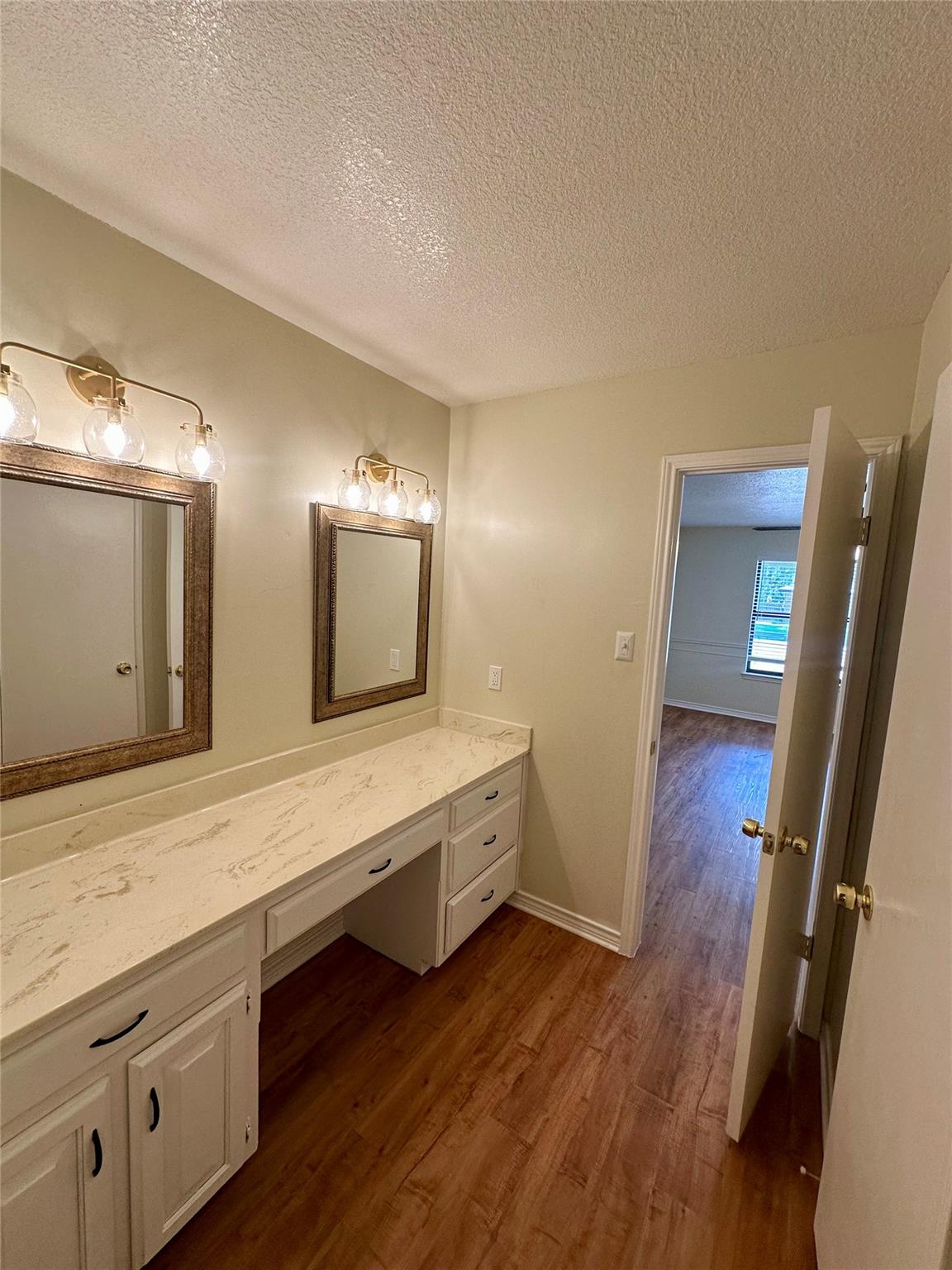 3419 Bluebonnet Trl Property Photo 12