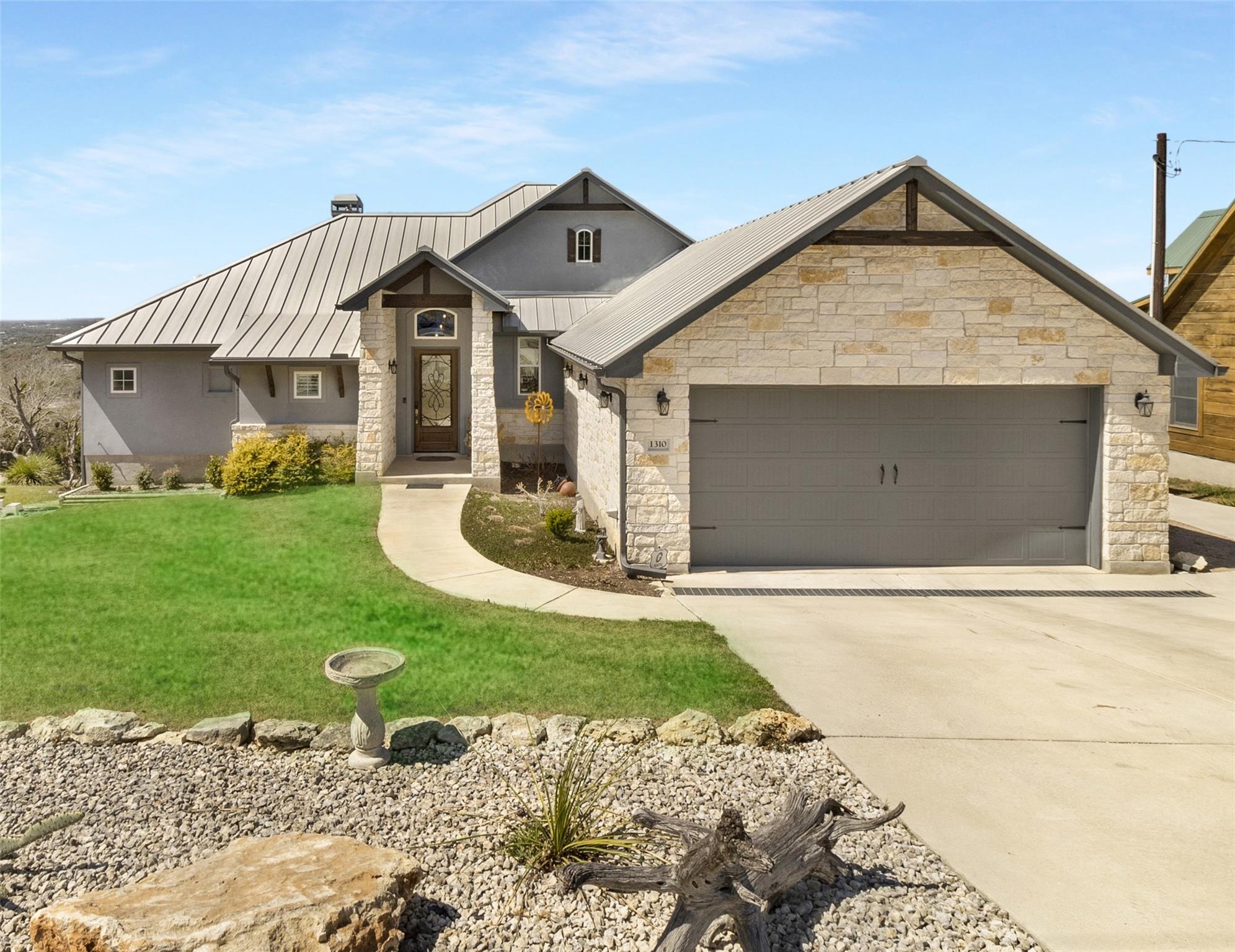 1310 Soaring Eagle Dr Property Photo