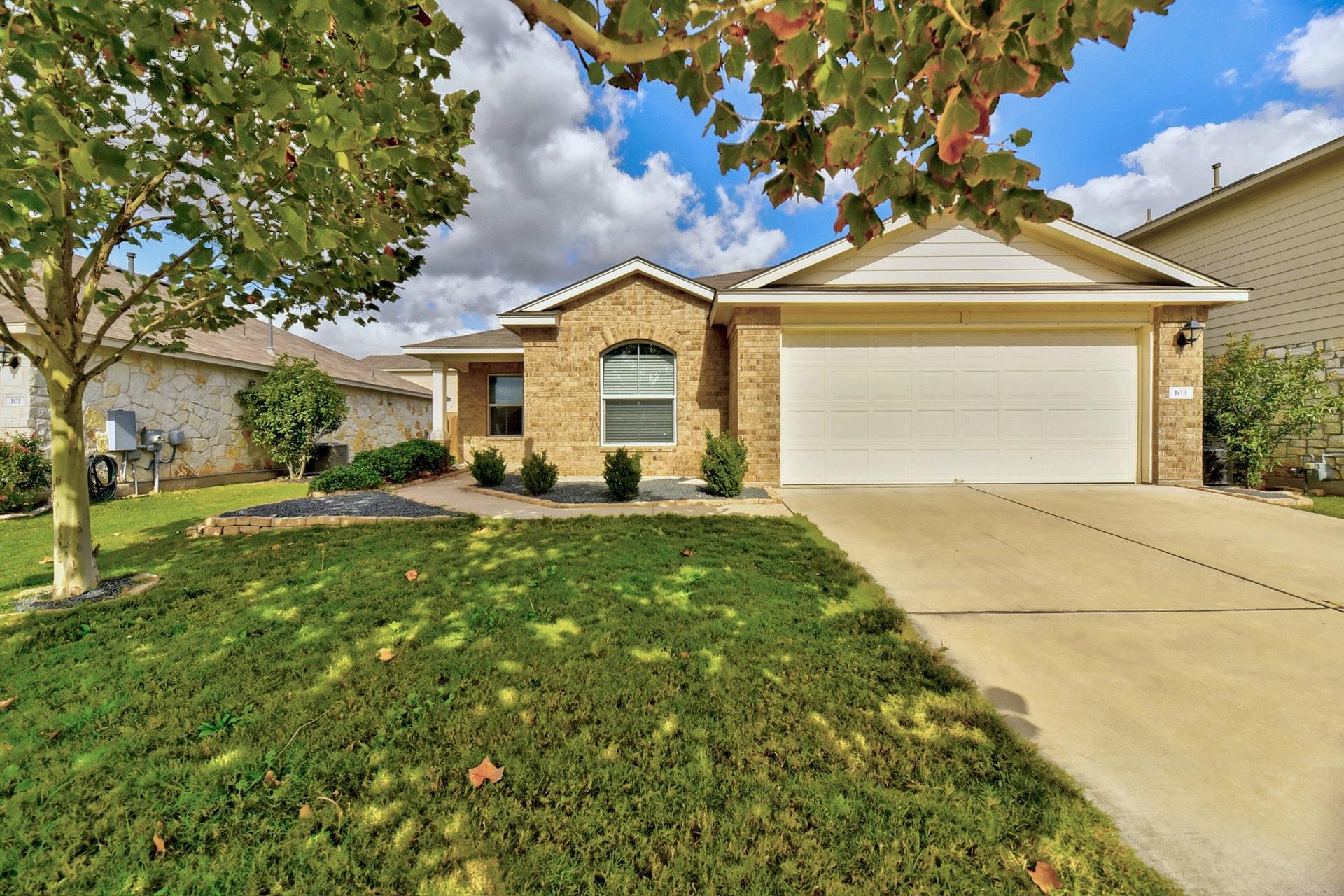 103 Carbine Ct Property Photo