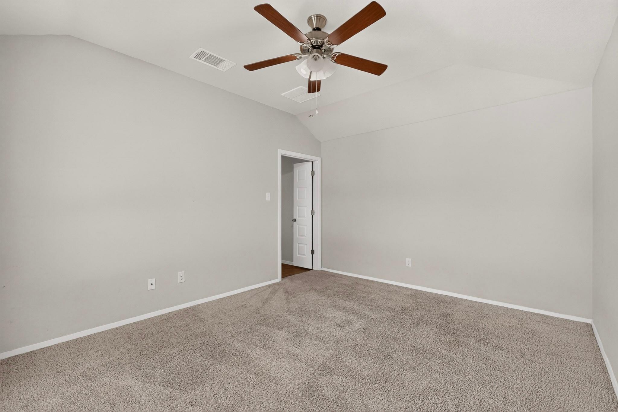 3704 Allegiance Ave Property Photo 32
