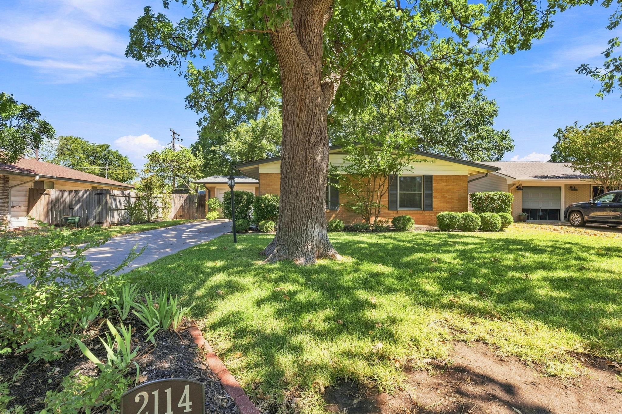 2114 Lanier Dr Property Photo 8