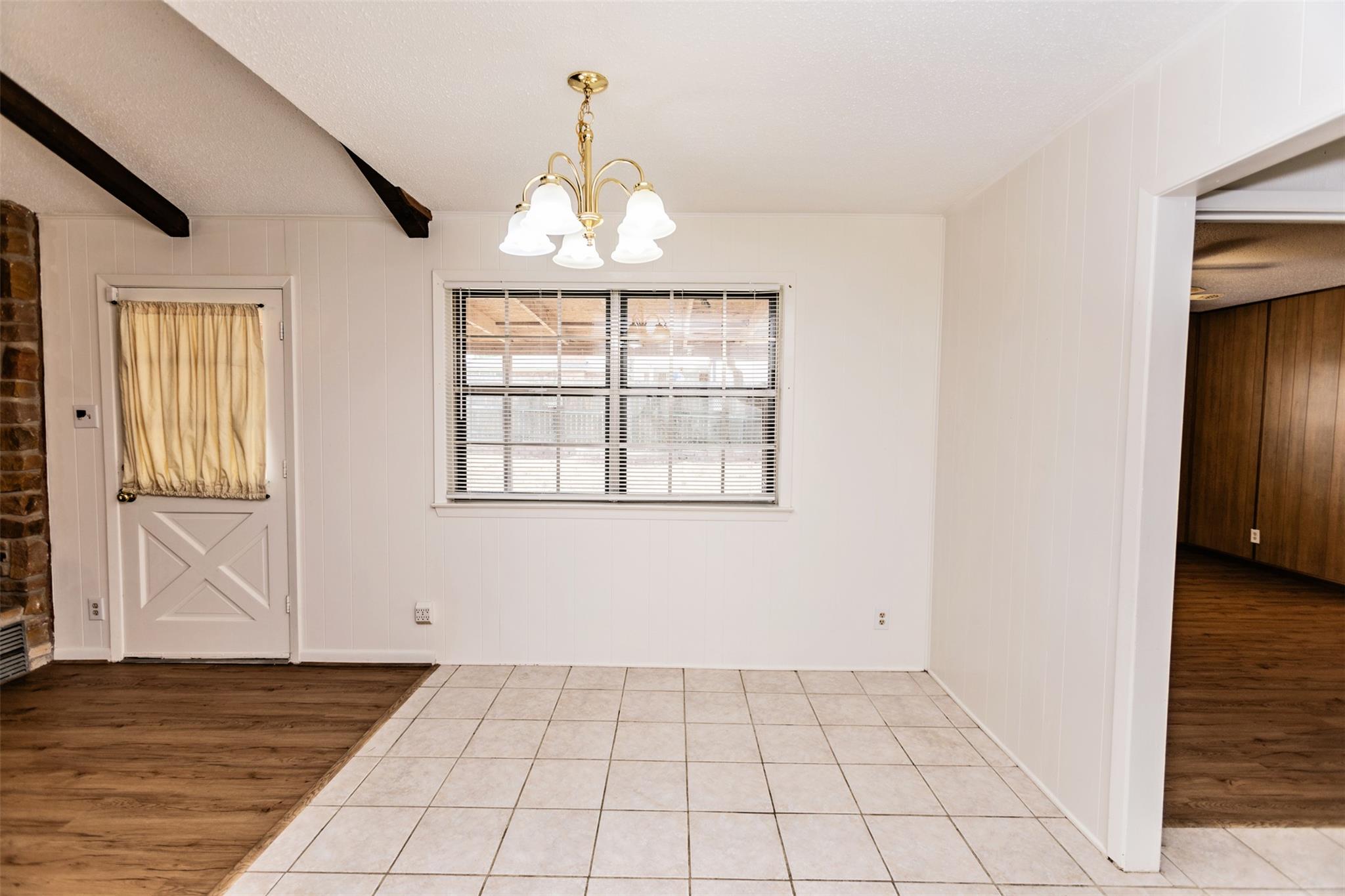 3205 Pin Oak Dr Property Photo 14