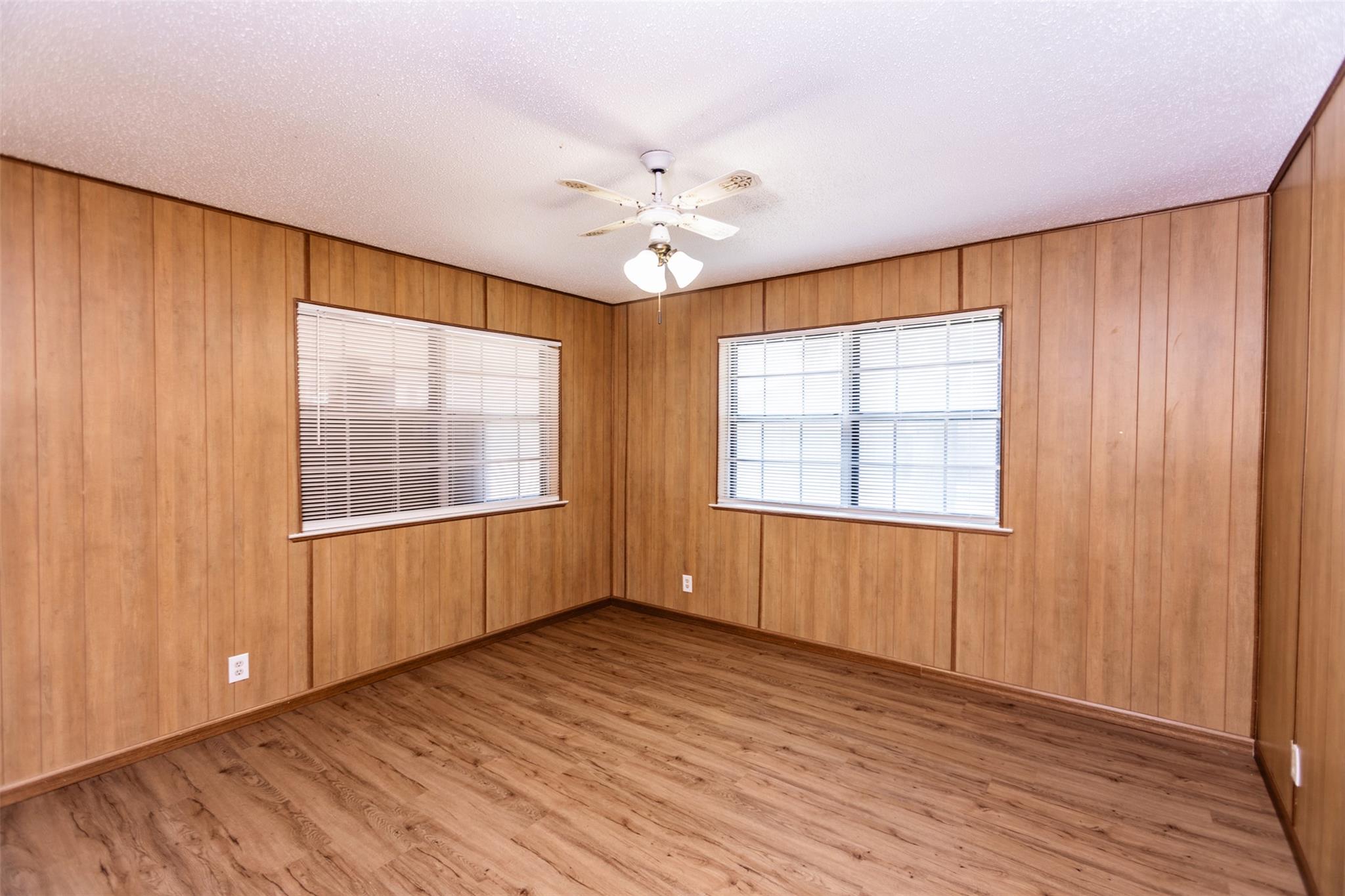 3205 Pin Oak Dr Property Photo 22