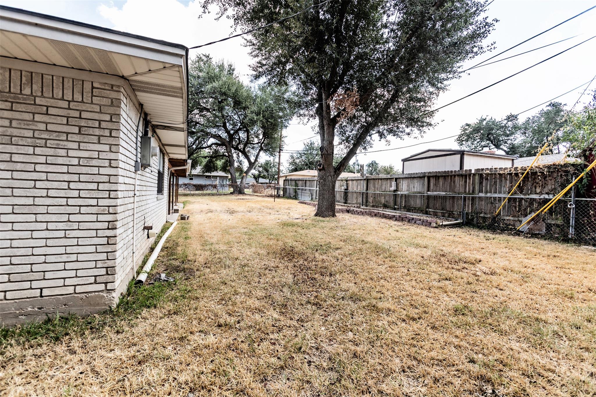 3205 Pin Oak Dr Property Photo 34