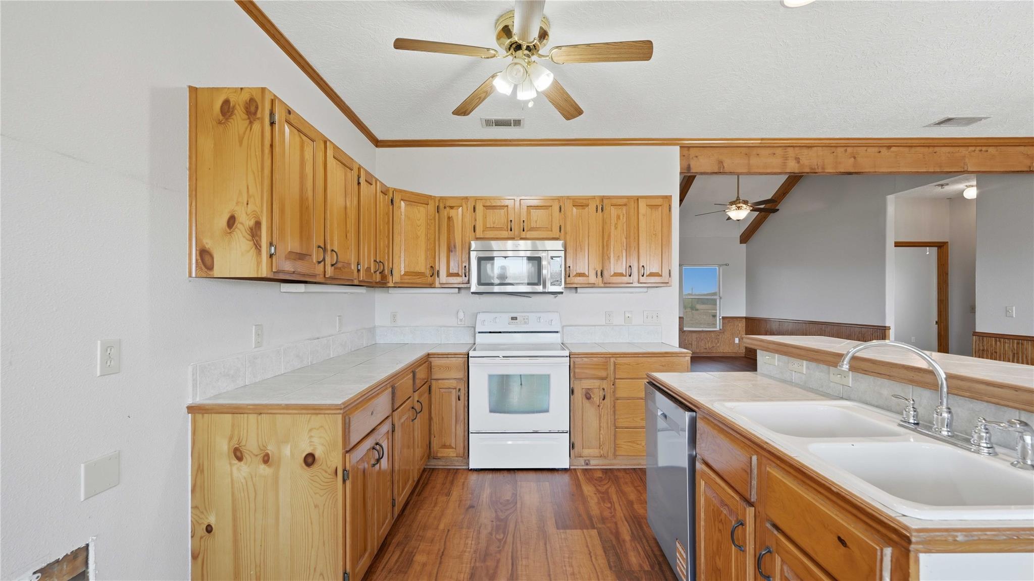 4355 Se River Rd Property Photo 21